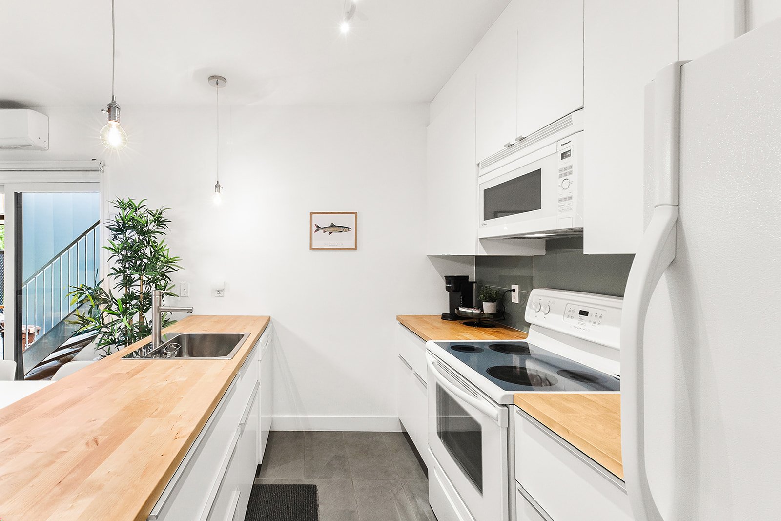 Condo — 10