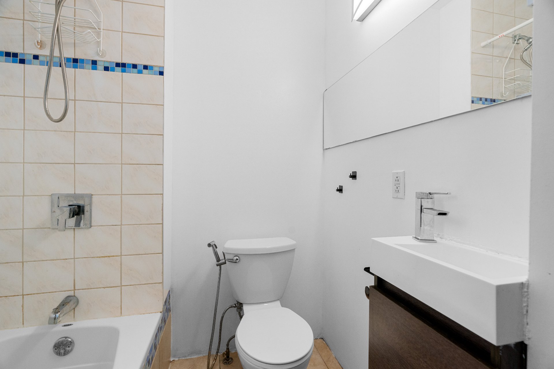 Condo — 16