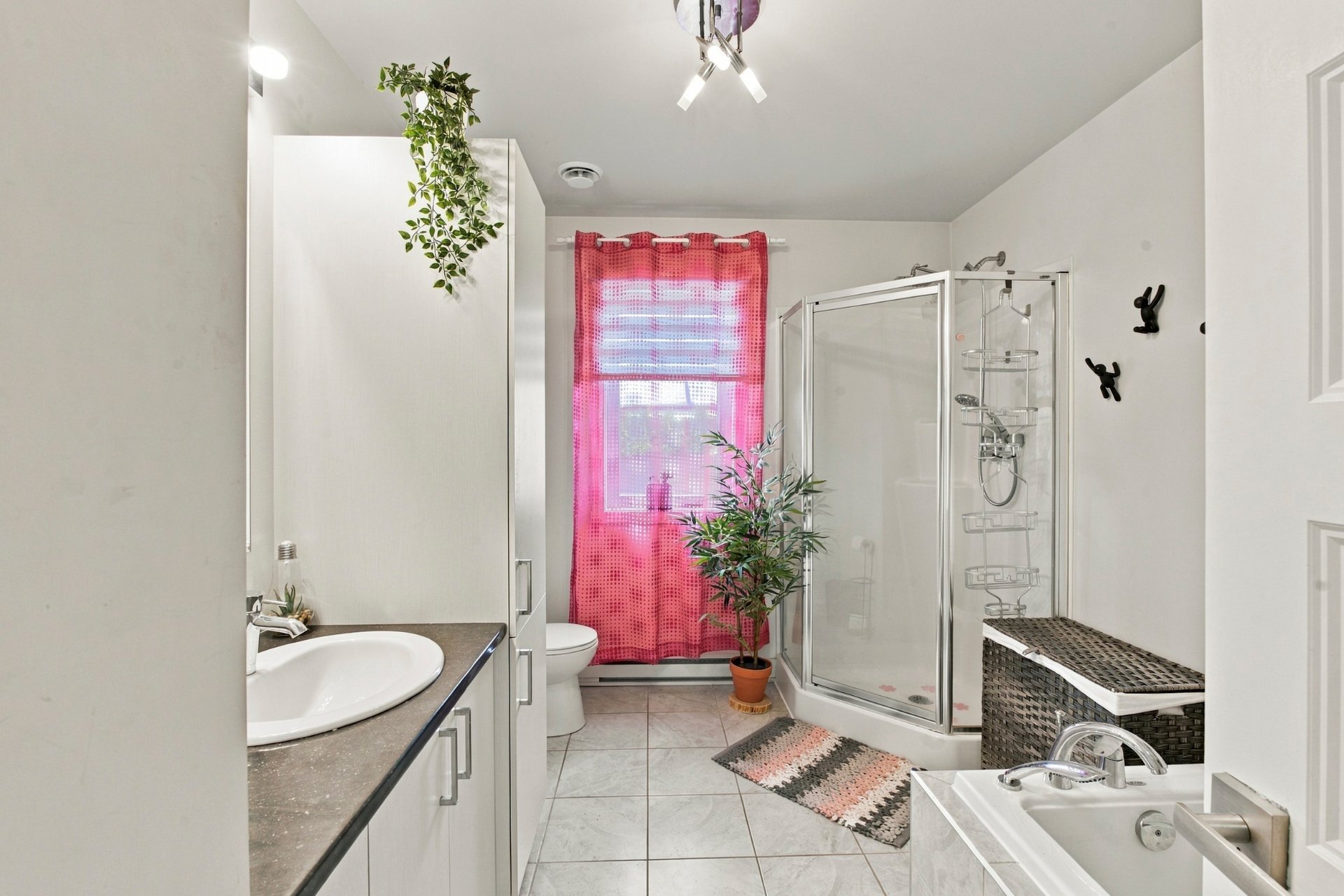 Maison unifamiliale — 6