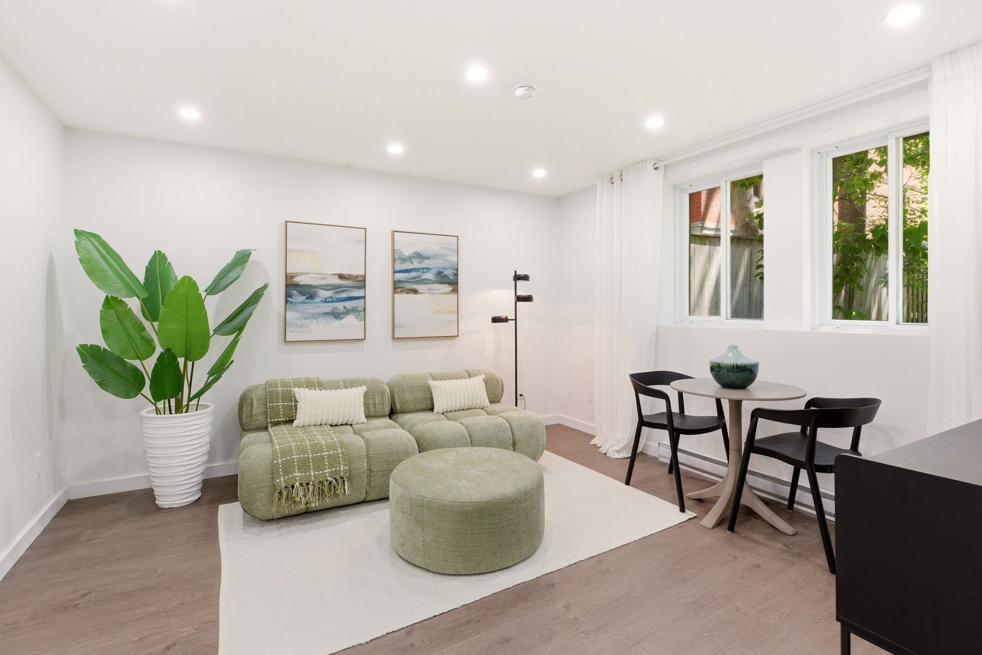 Other – 35, Rue Dufferin