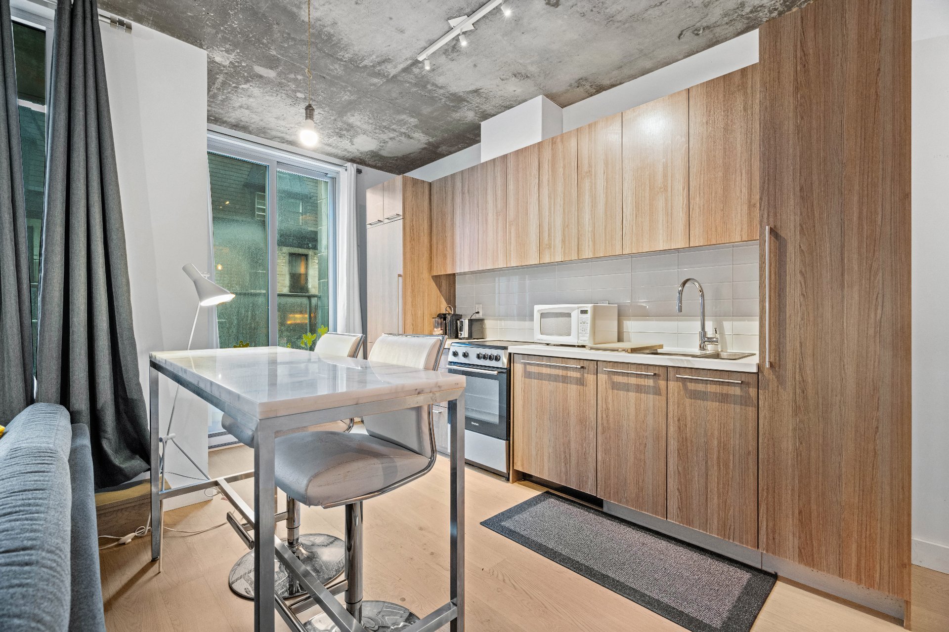 Condo — 12