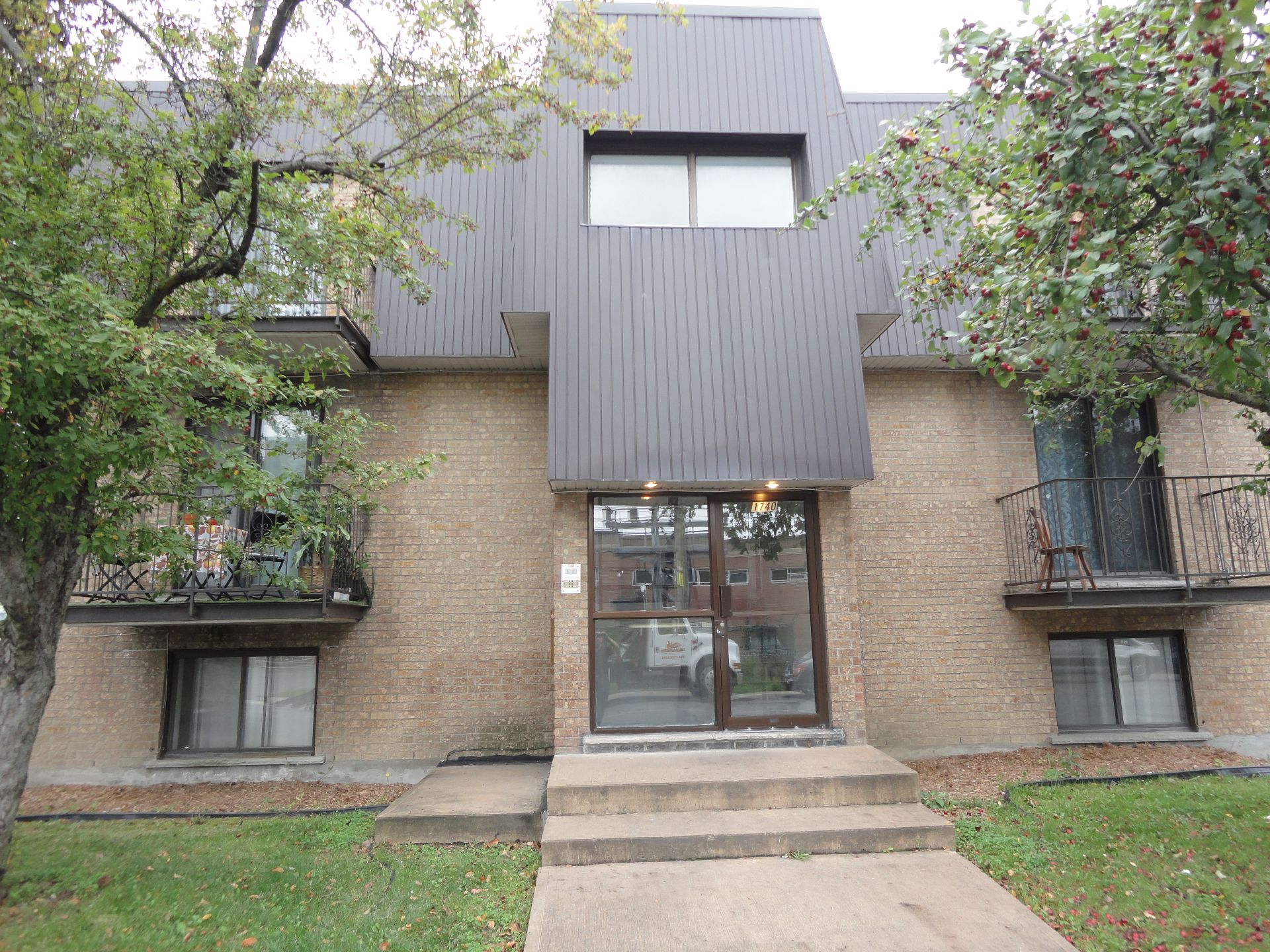1740 Rue Joliette, Longueuil (Le Vieux-Longueuil), QC, J4K4W5