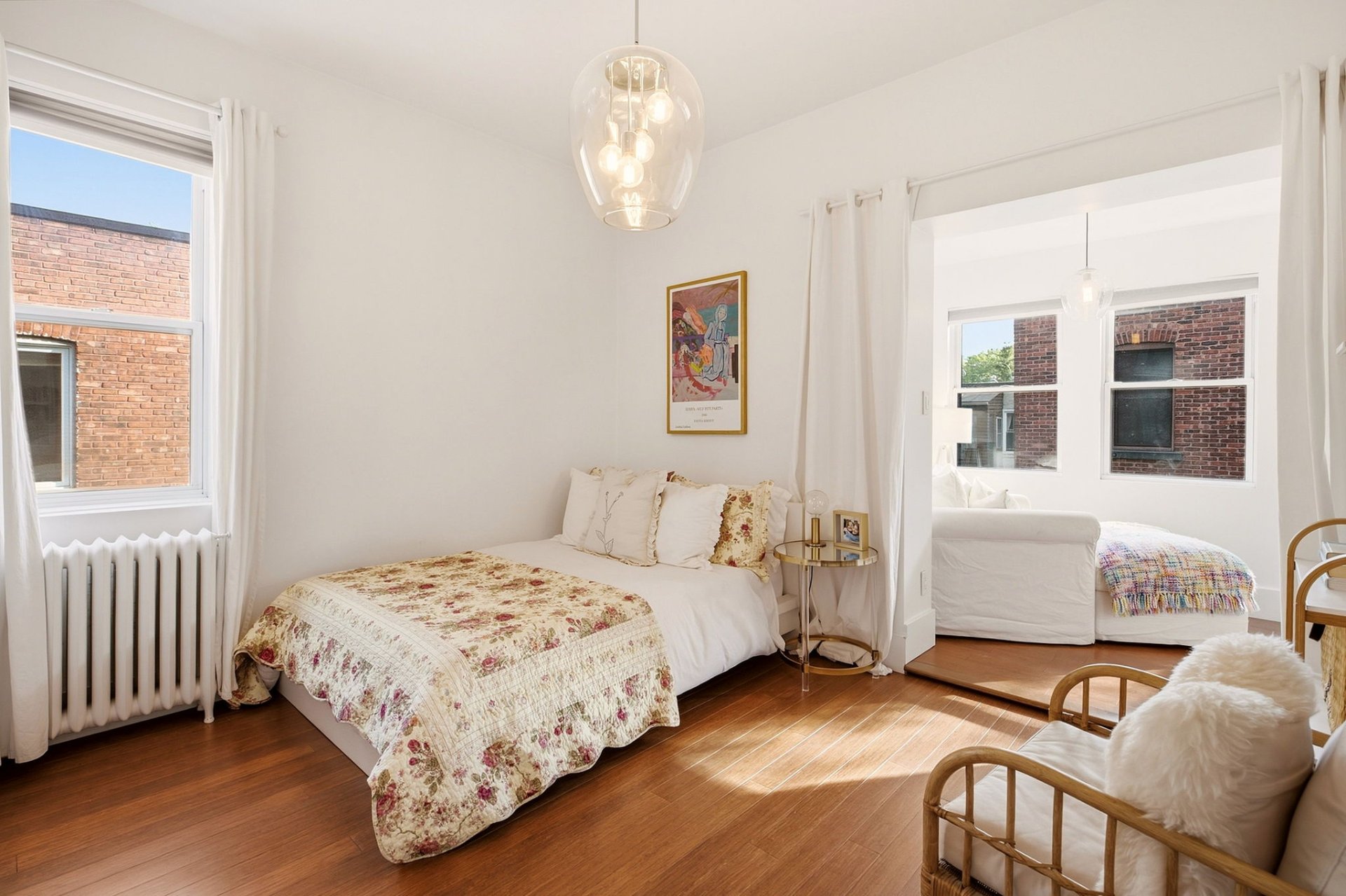 Bedroom – 3870, Av. Harvard