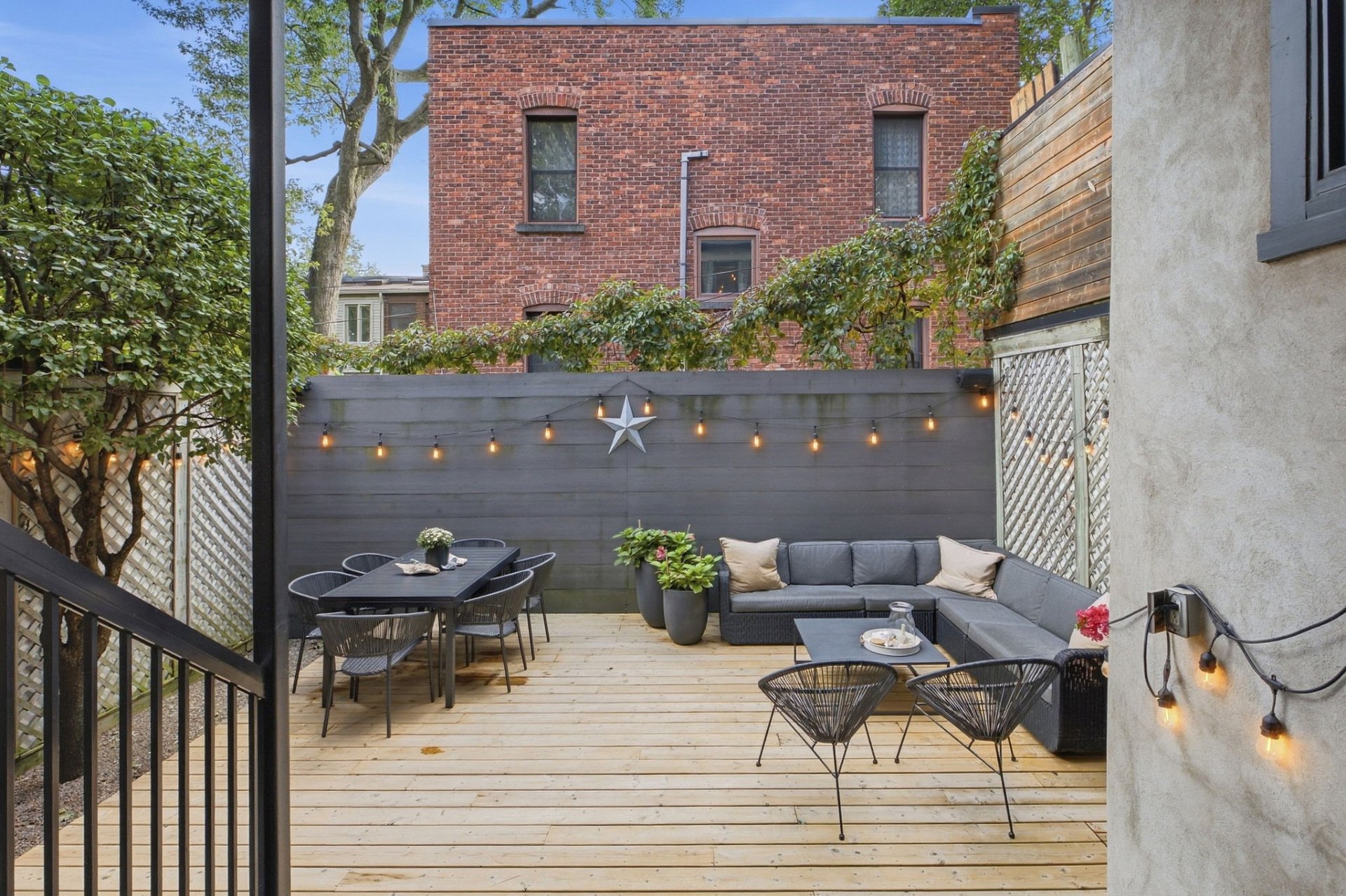 Backyard – 3870, Av. Harvard