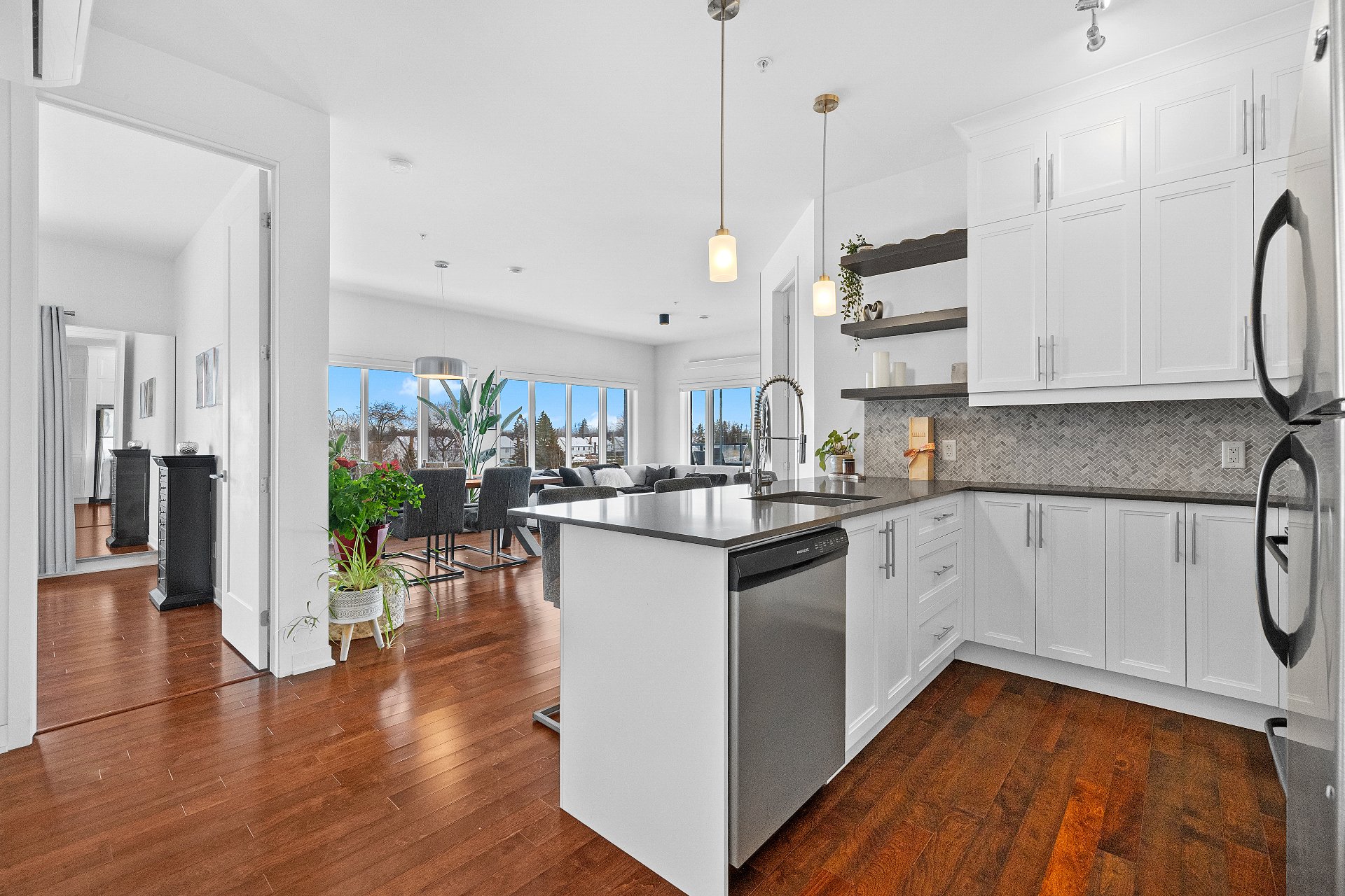 Condo — 6