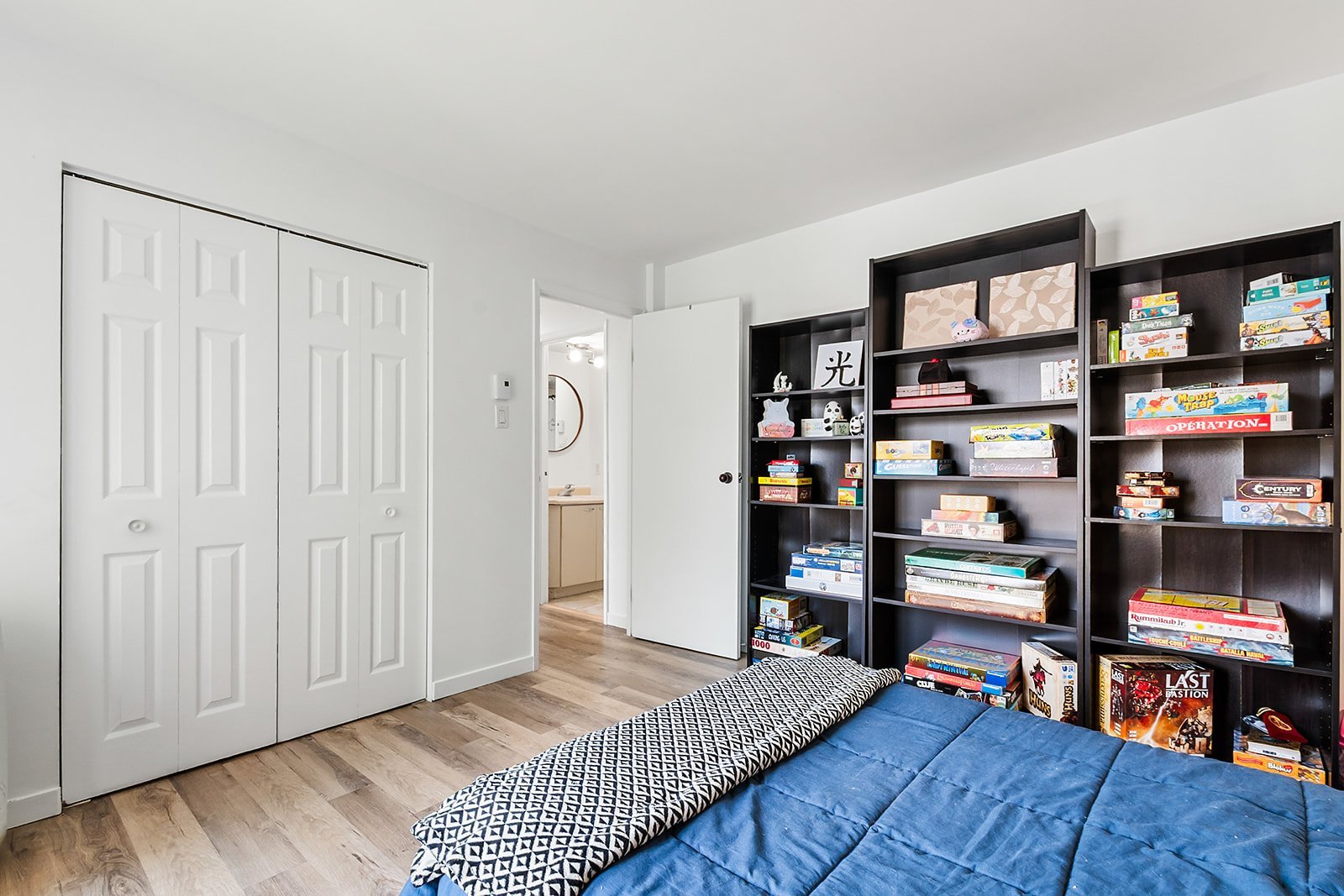 Condo — 21