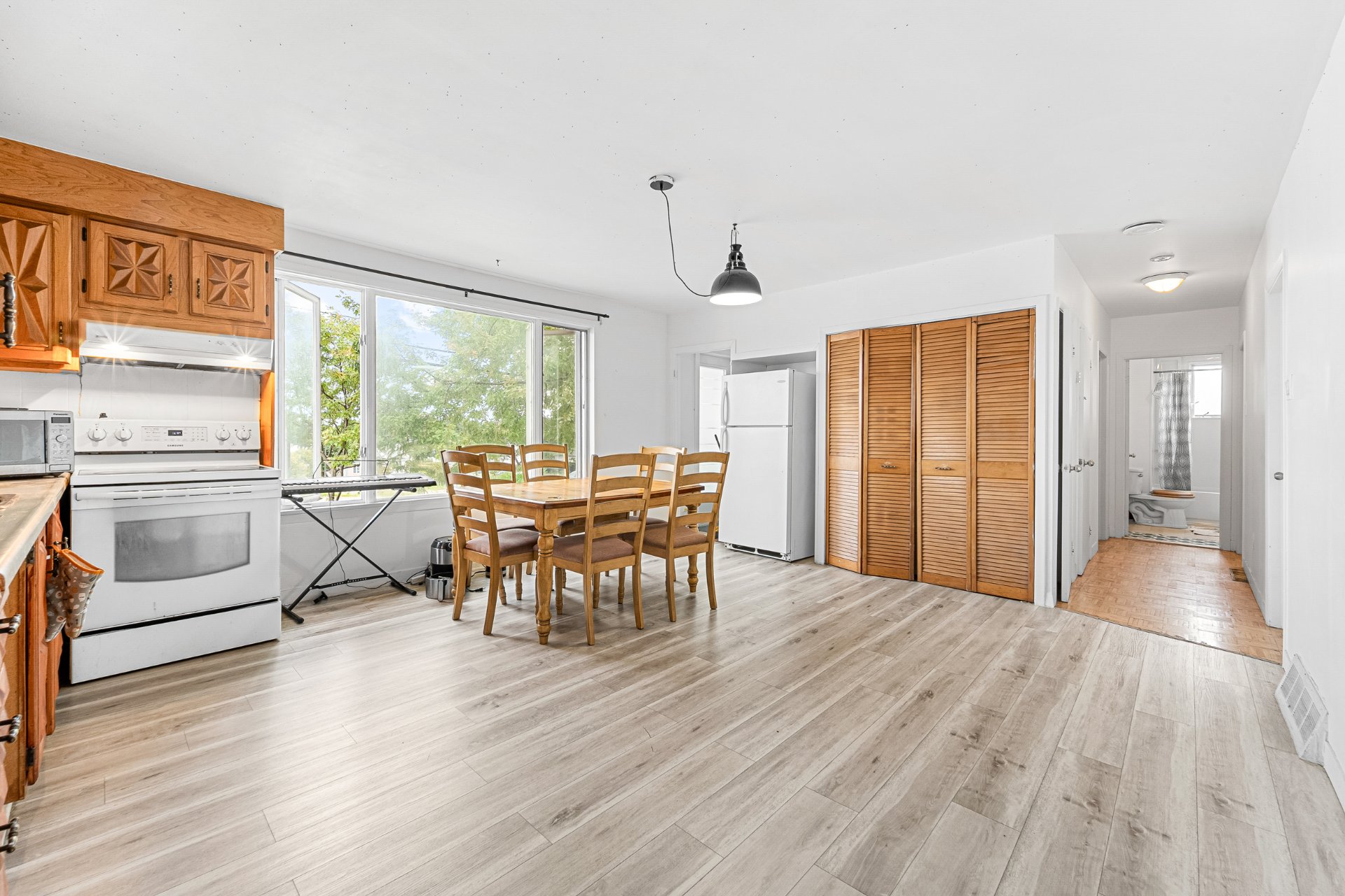 Photo 5 : Duplex, Québec