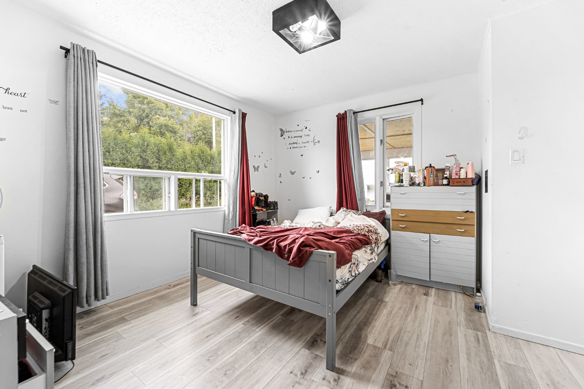 Photo 9 : Duplex, Québec