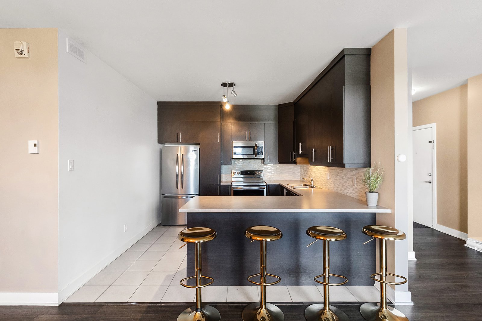 Condo — 8