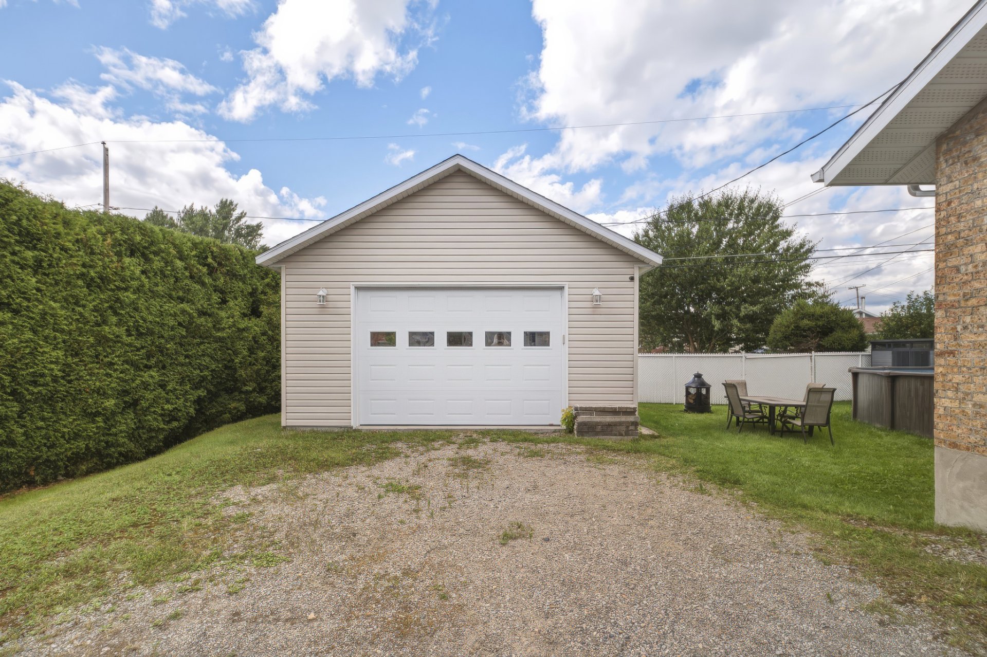 Maison unifamiliale — Saguenay (Jonquière) — vue 3