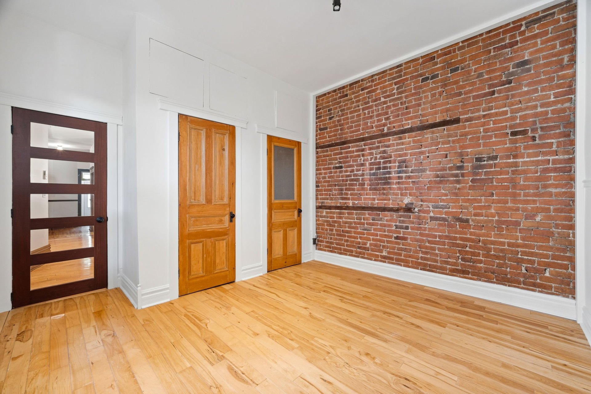 4322 Rue Berri