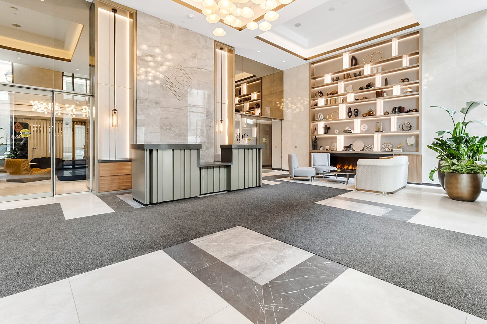 Condo — 17
