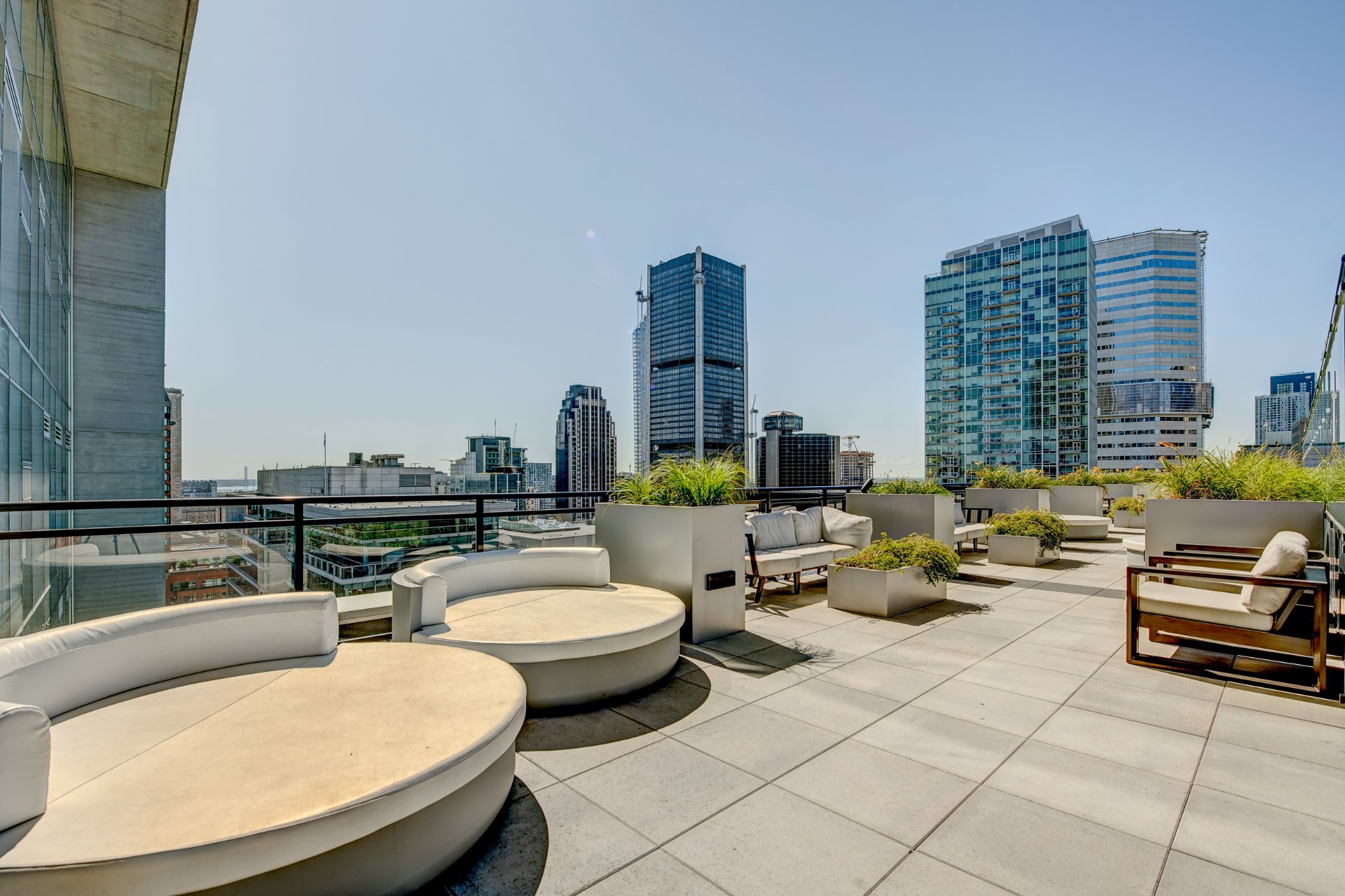 Condo — 17