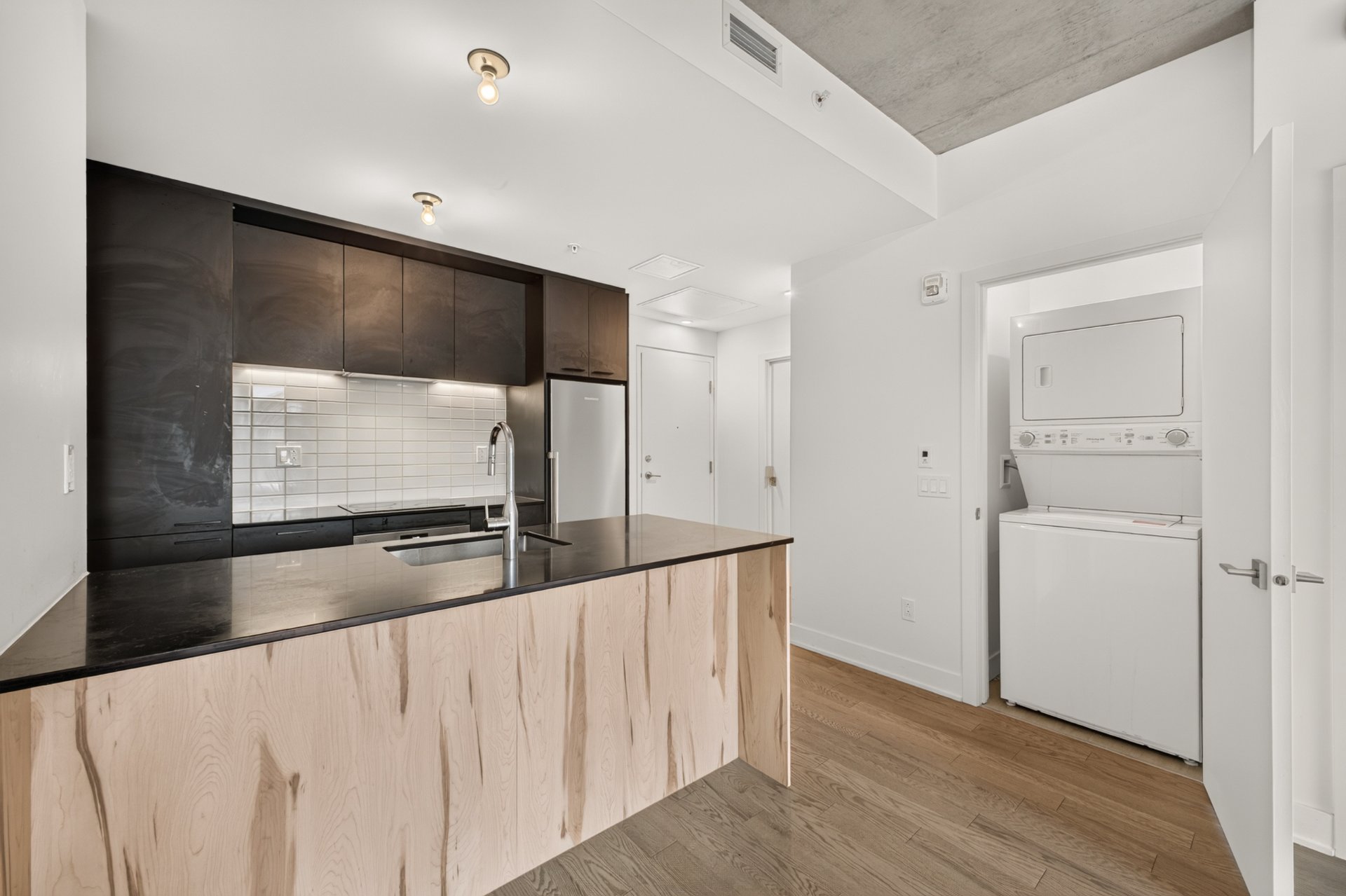 Condo — 14