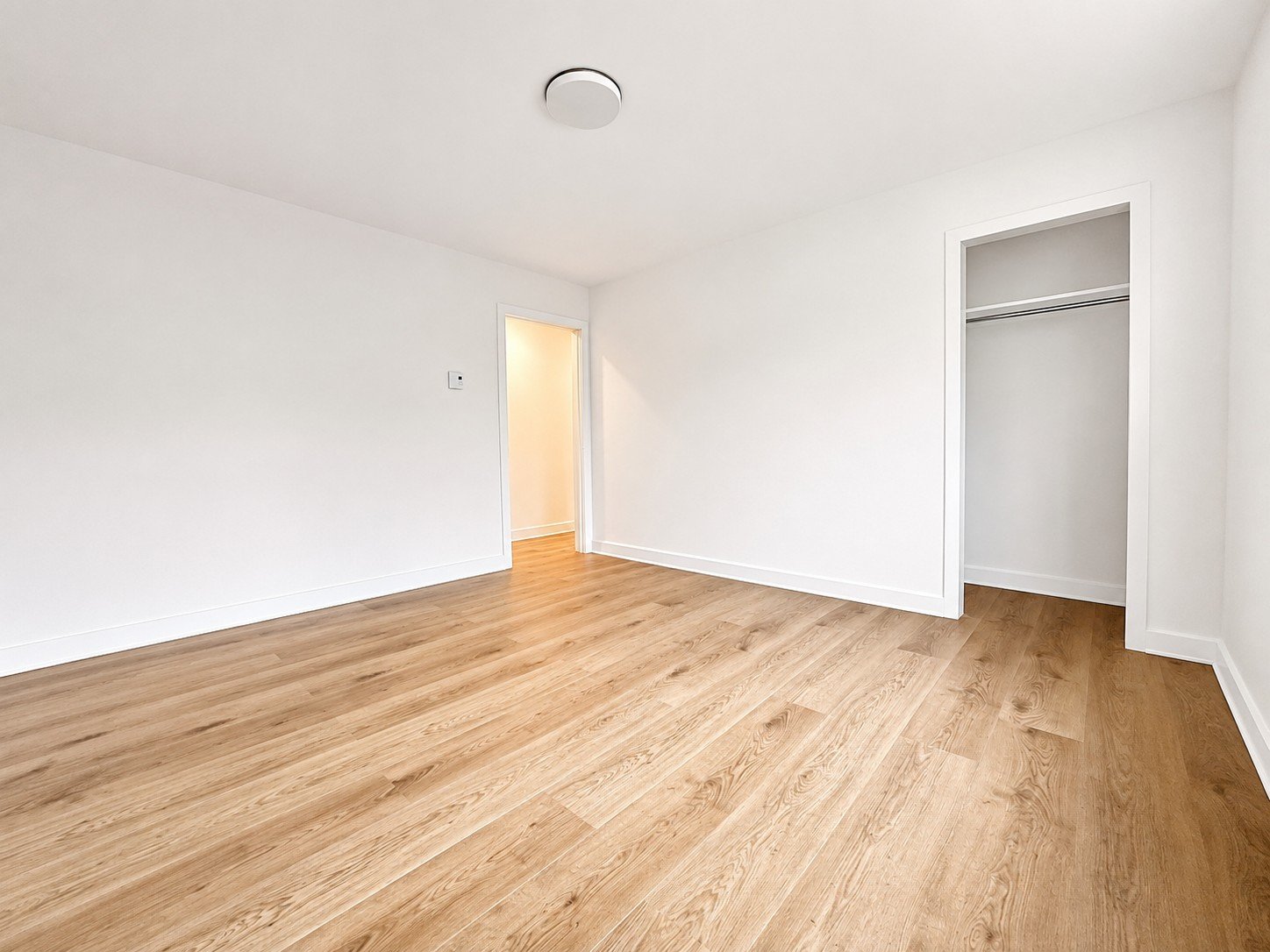 7885 Rue Centrale Condo thumbnail 7