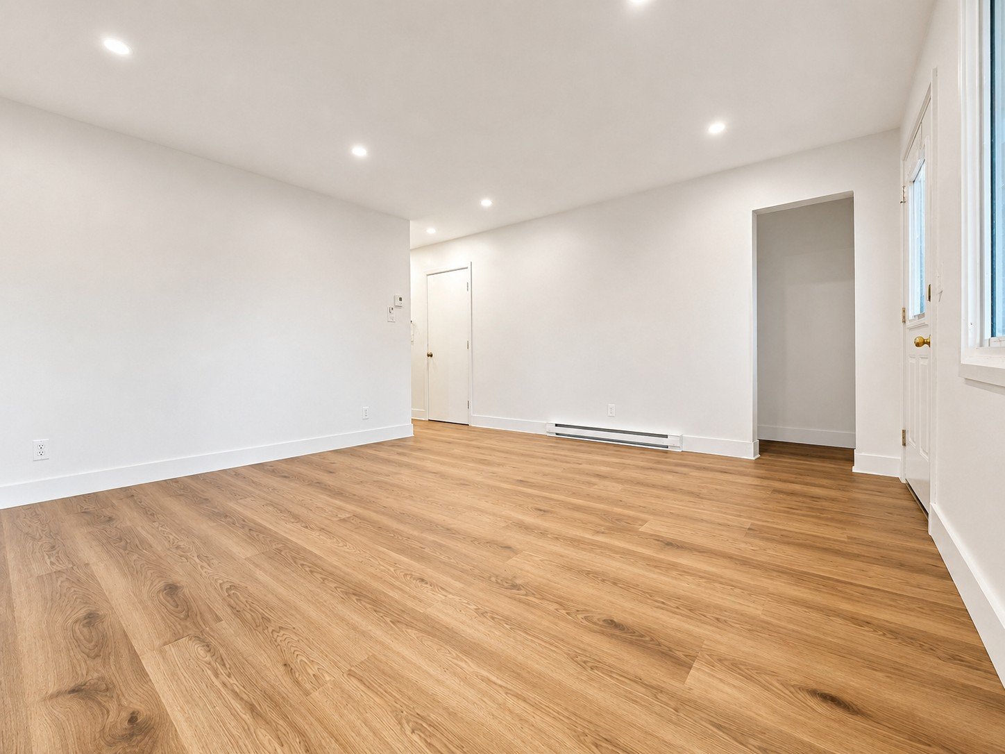 7885 Rue Centrale Condo thumbnail 10