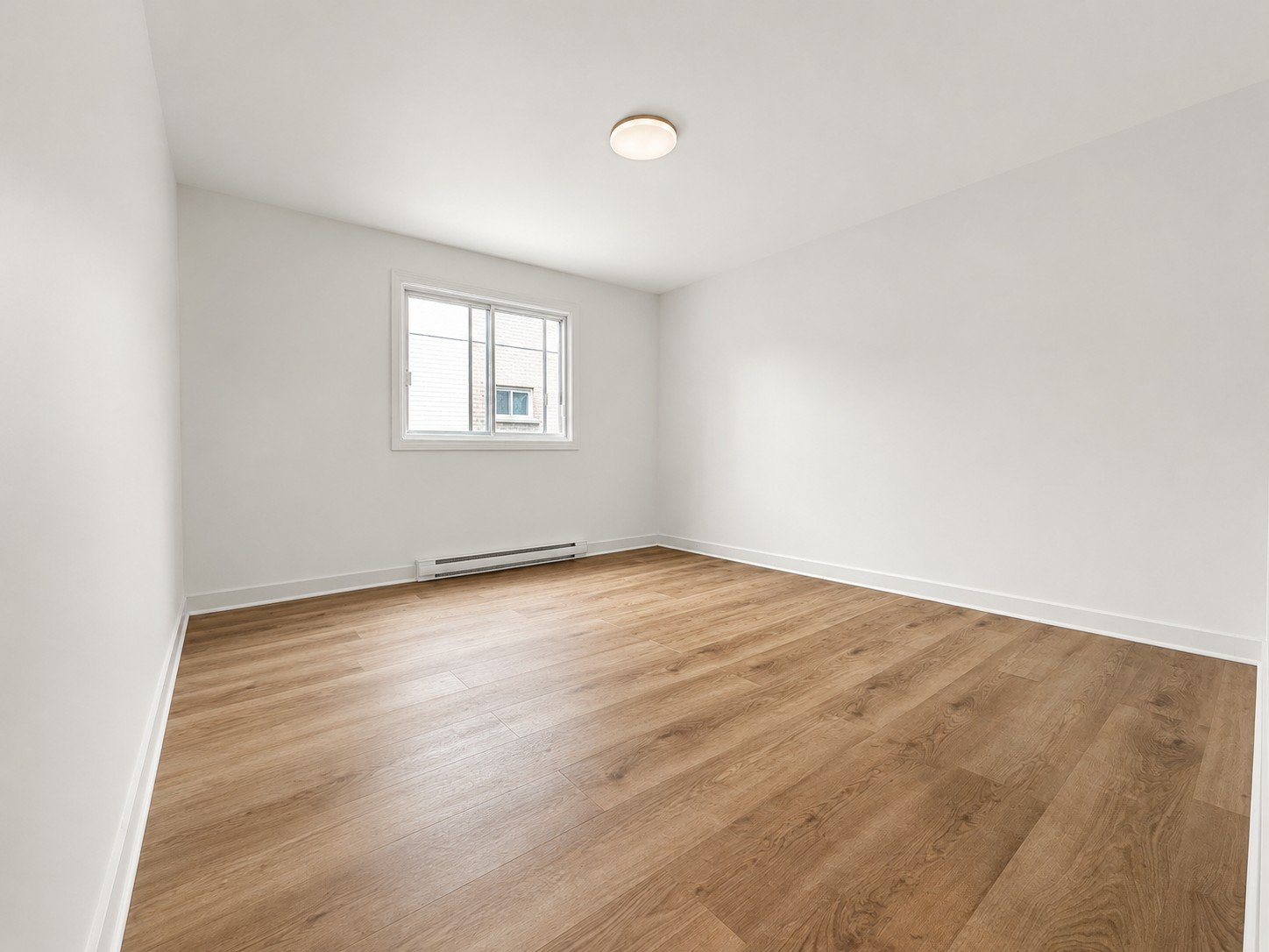 7885 Rue Centrale Condo thumbnail 9