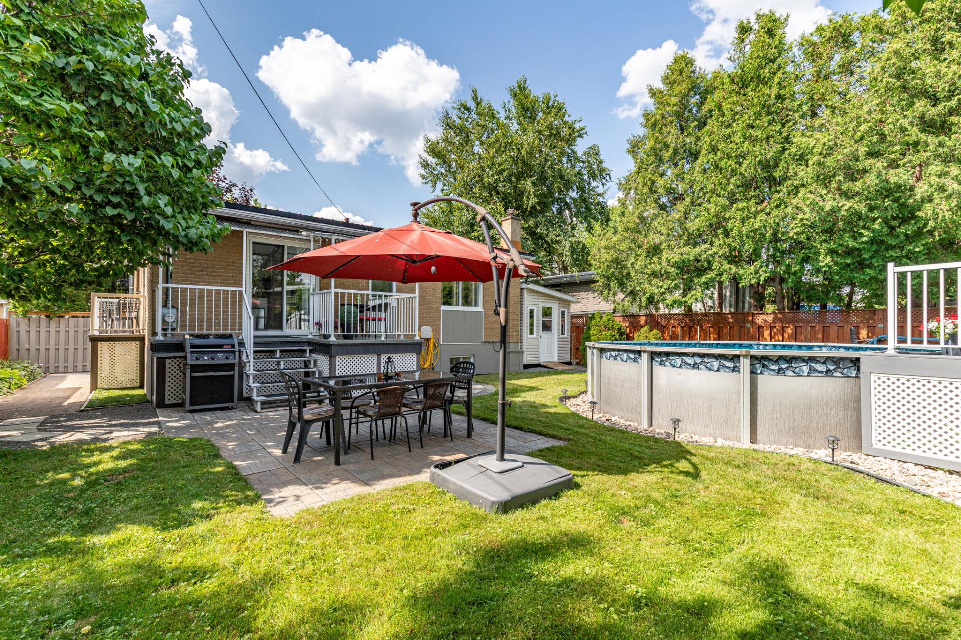 Maison unifamiliale — 24