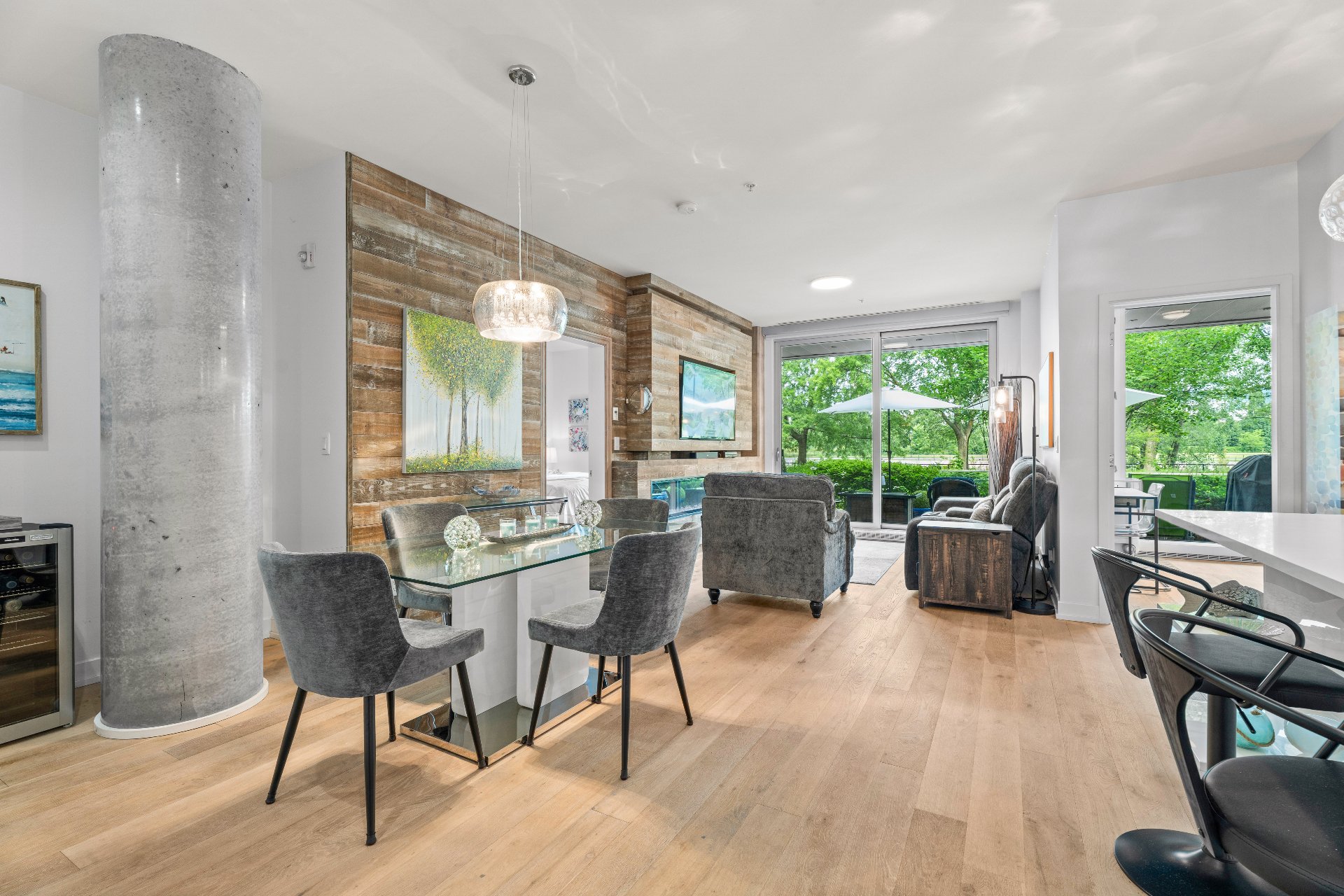 Vue d'ensemble – 2365, Rue St-Patrick, app. A102