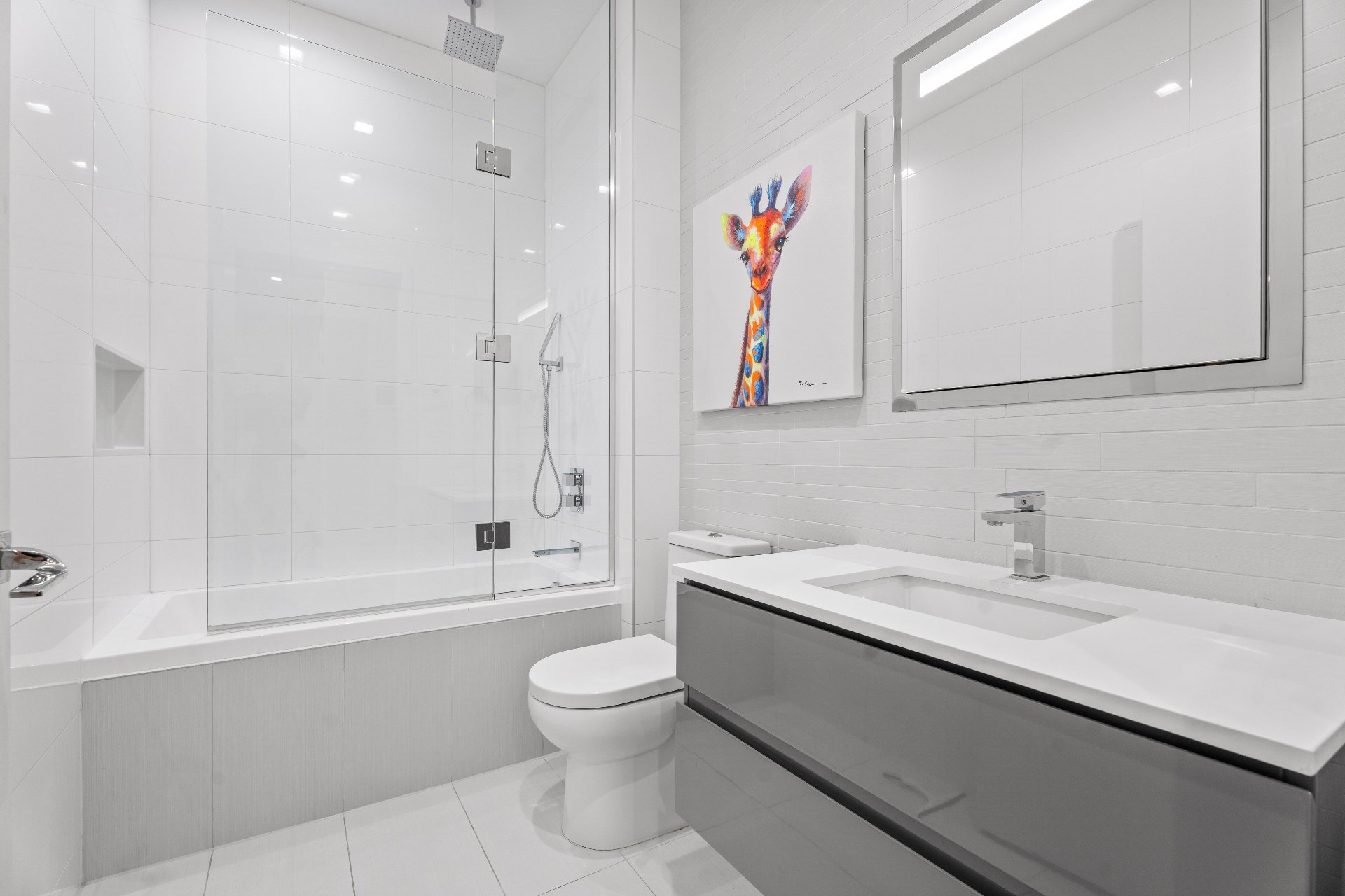 Salle de bains – 2365, Rue St-Patrick, app. A102