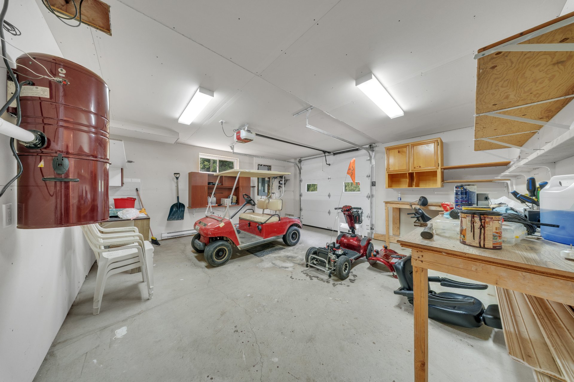 Garage attaché