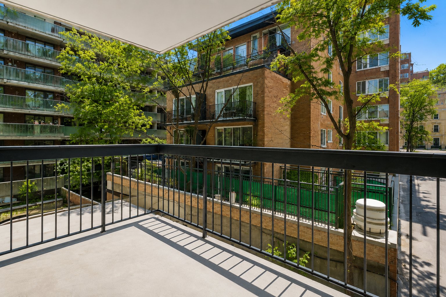 Condo — 12