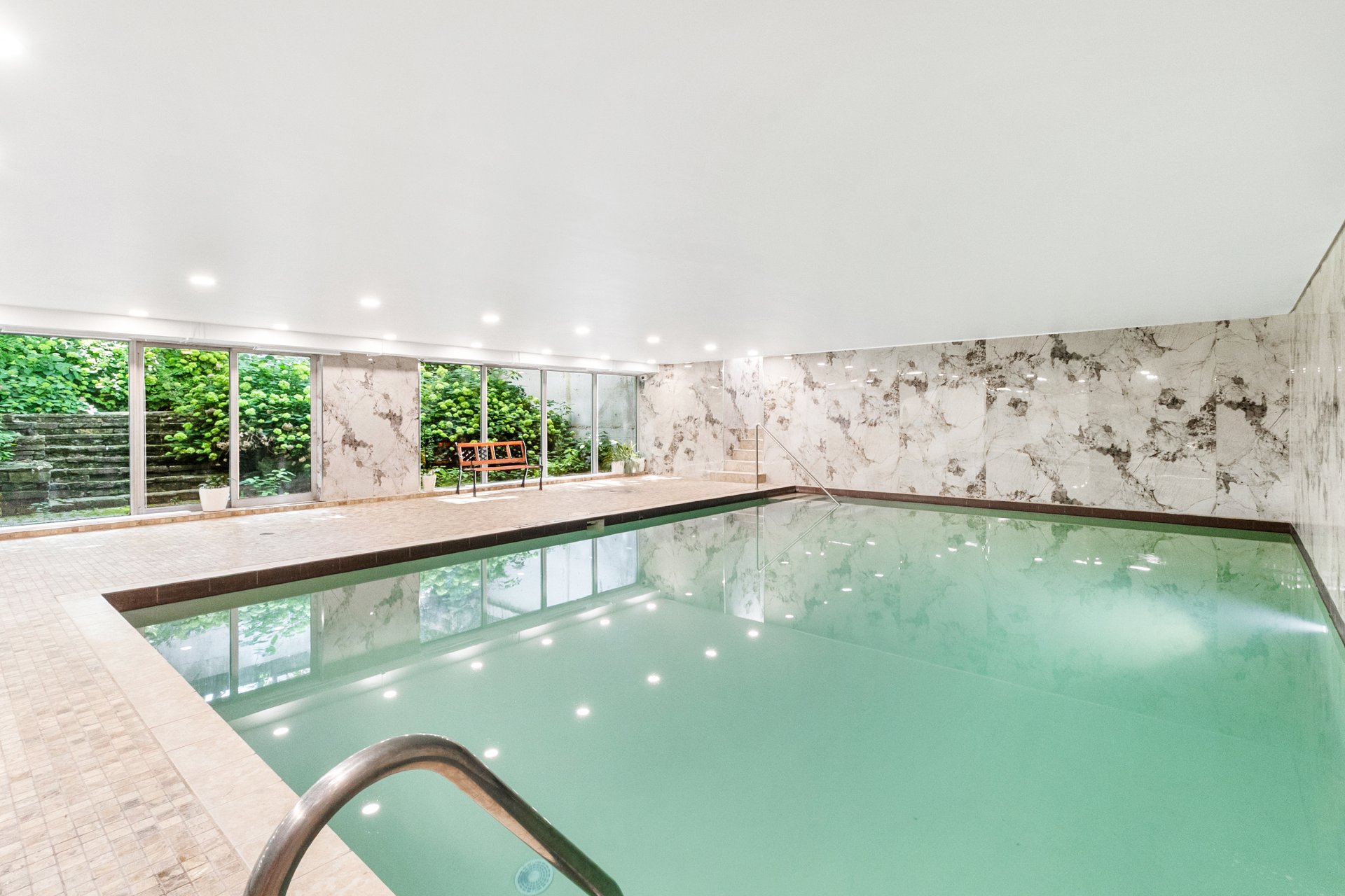 Condo — 21