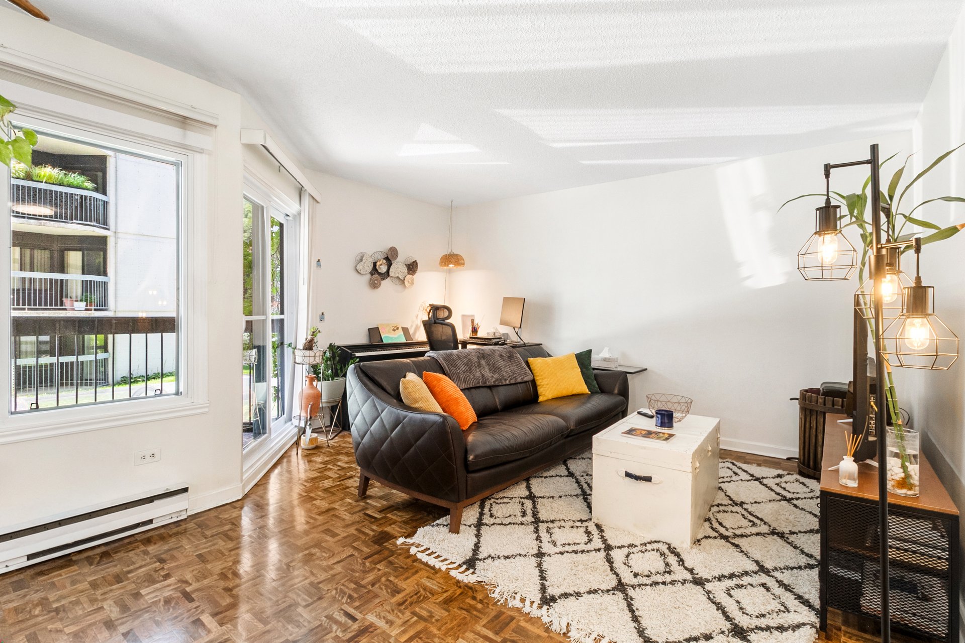 Condo — 4