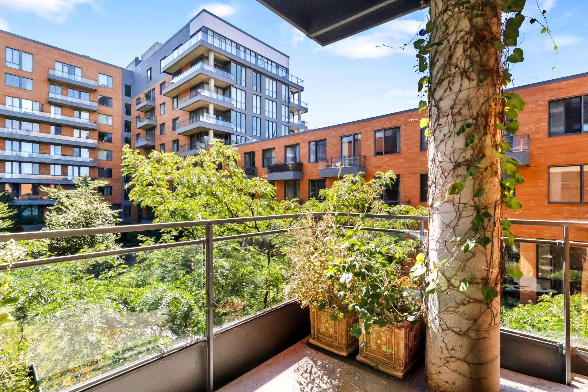 Condo — 16