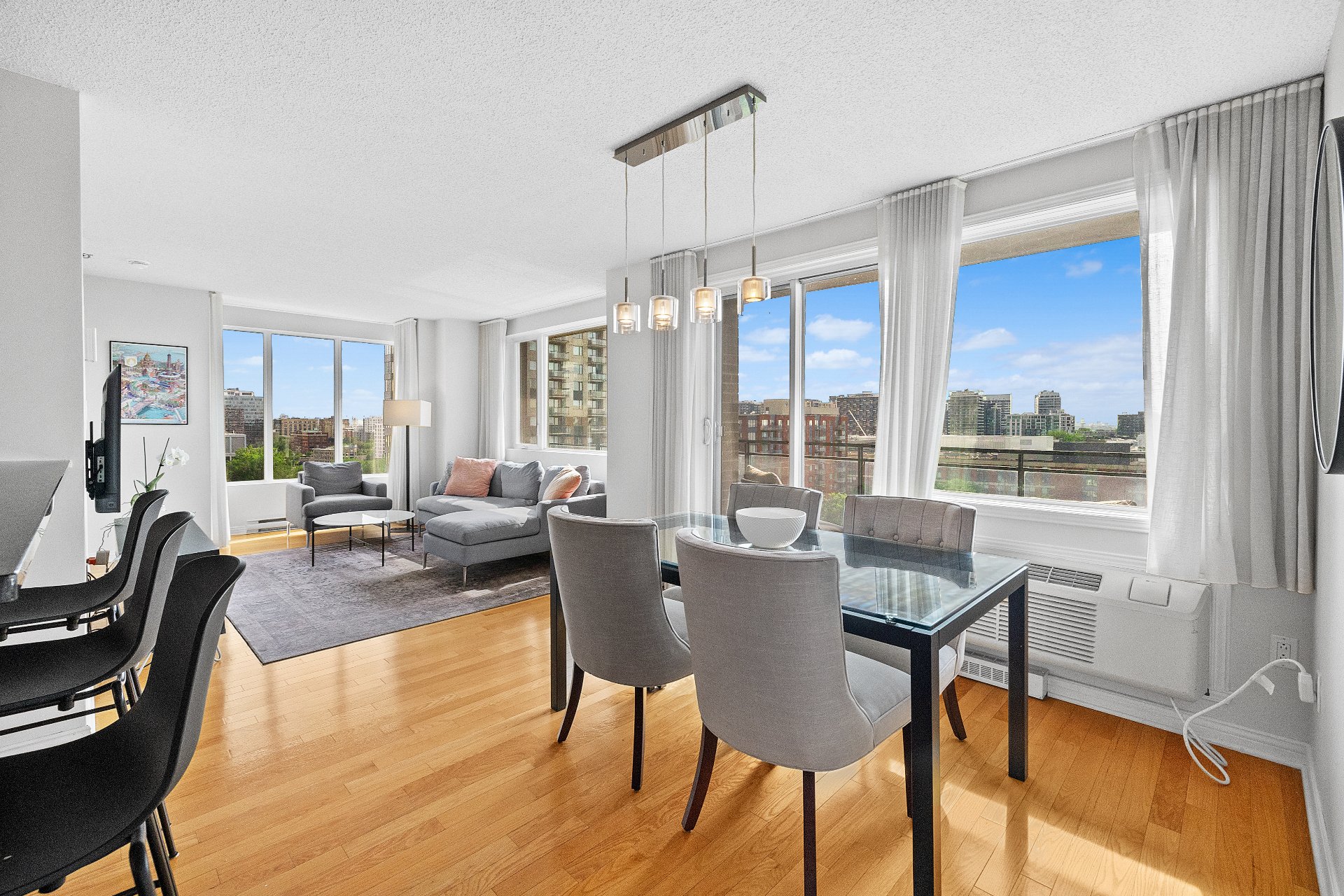1280, Rue St-Jacques, apt. 1301