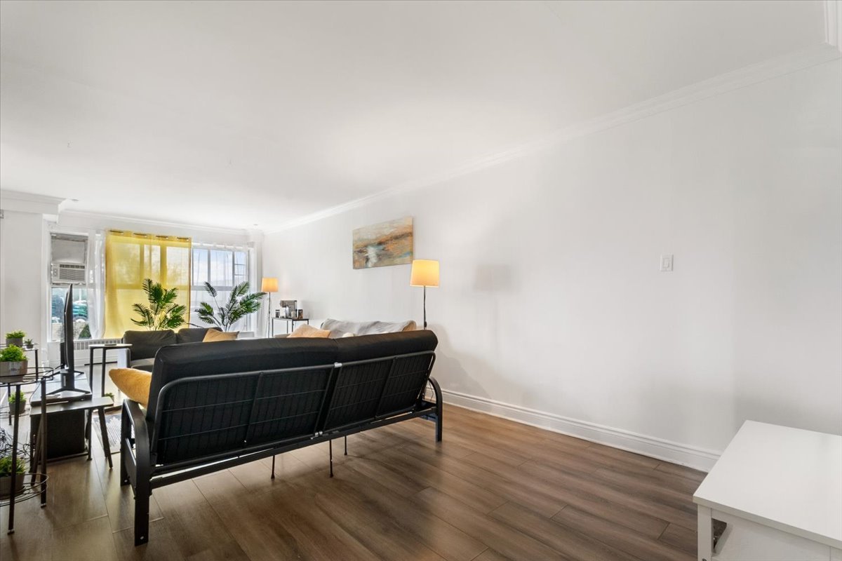 Condo — 6