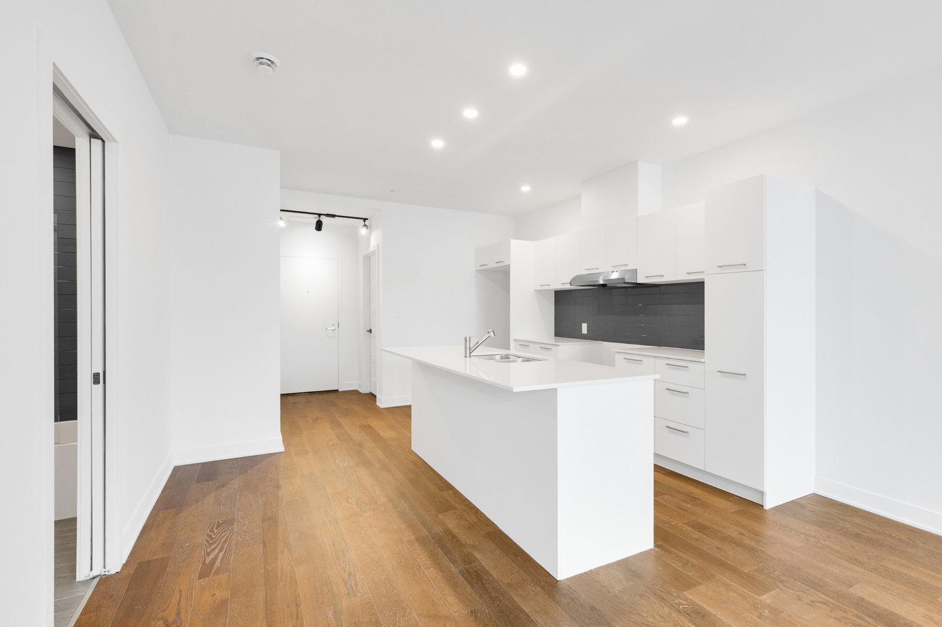Cuisine – 5410, Av. Papineau, app. 103