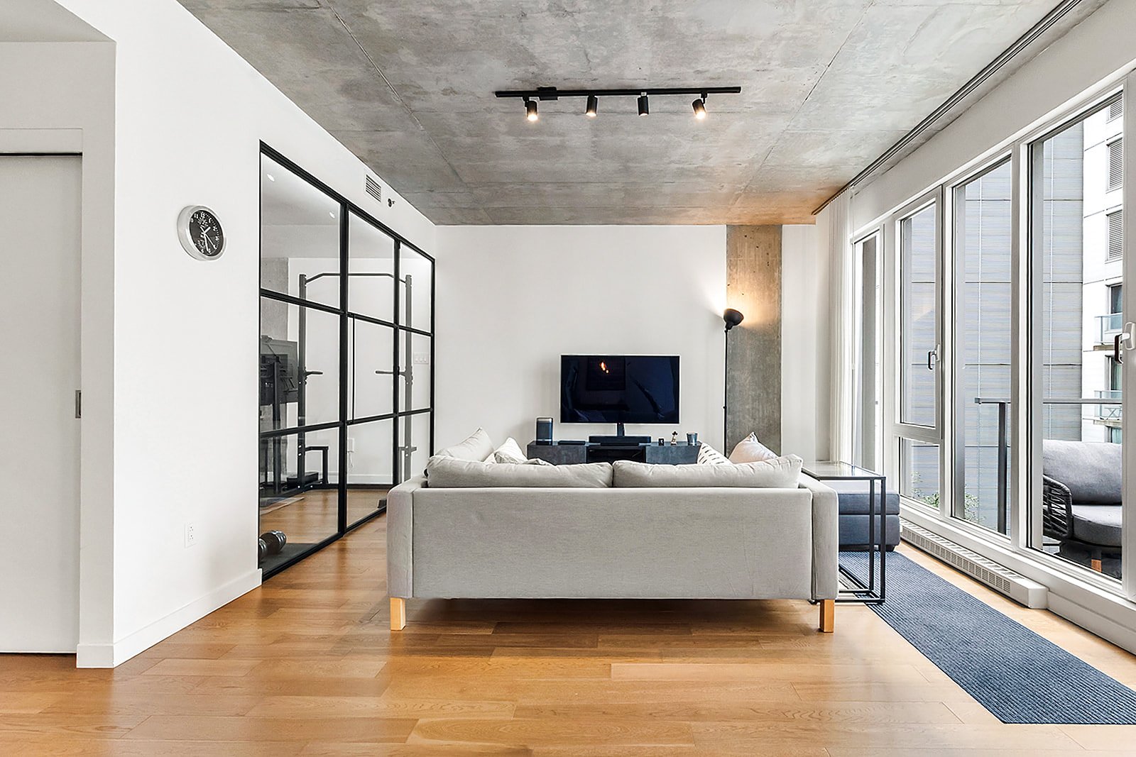 Condo — 10
