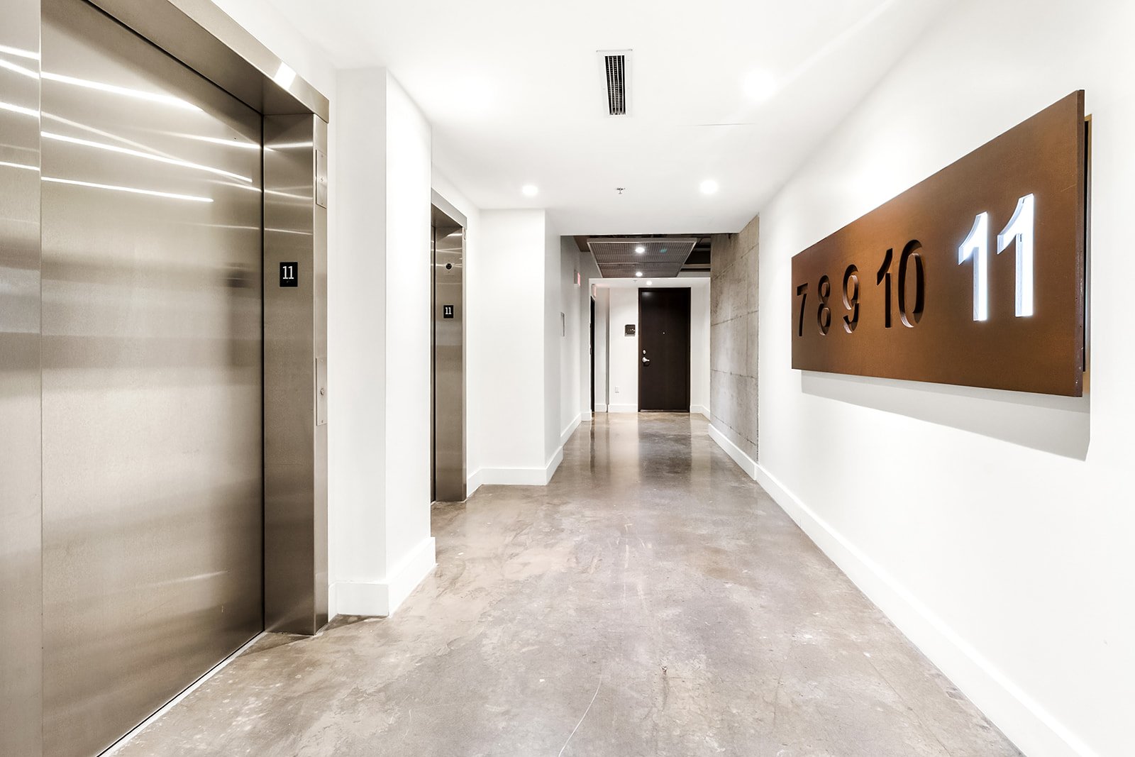 Condo — 24