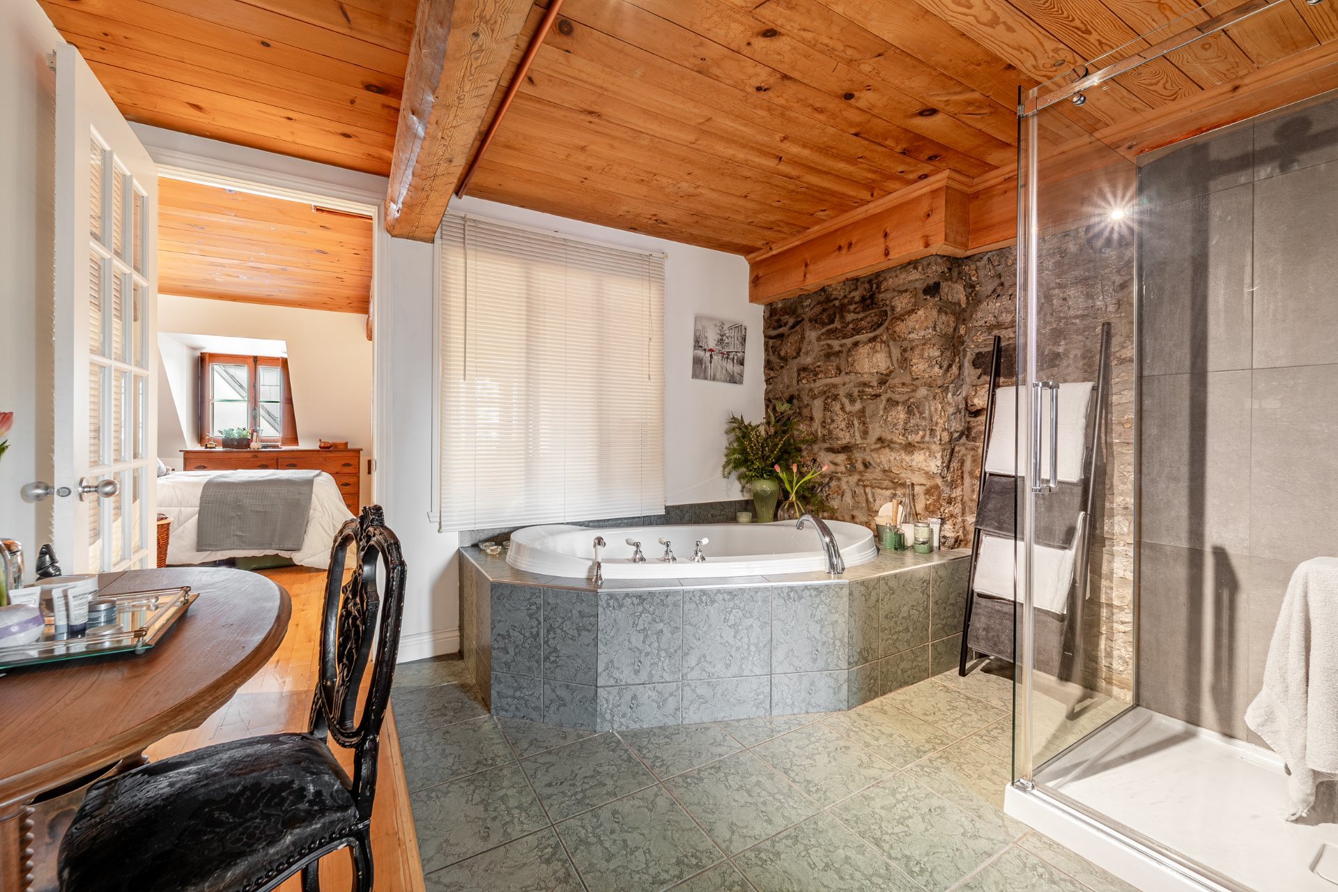 Photo 13 : Copropriété, Québec