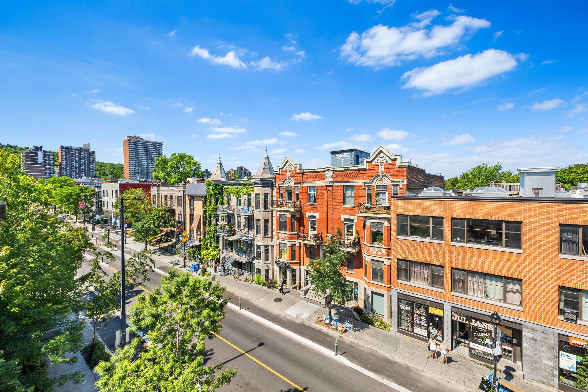Balcony – 4490, Rue St-Urbain, apt. 402