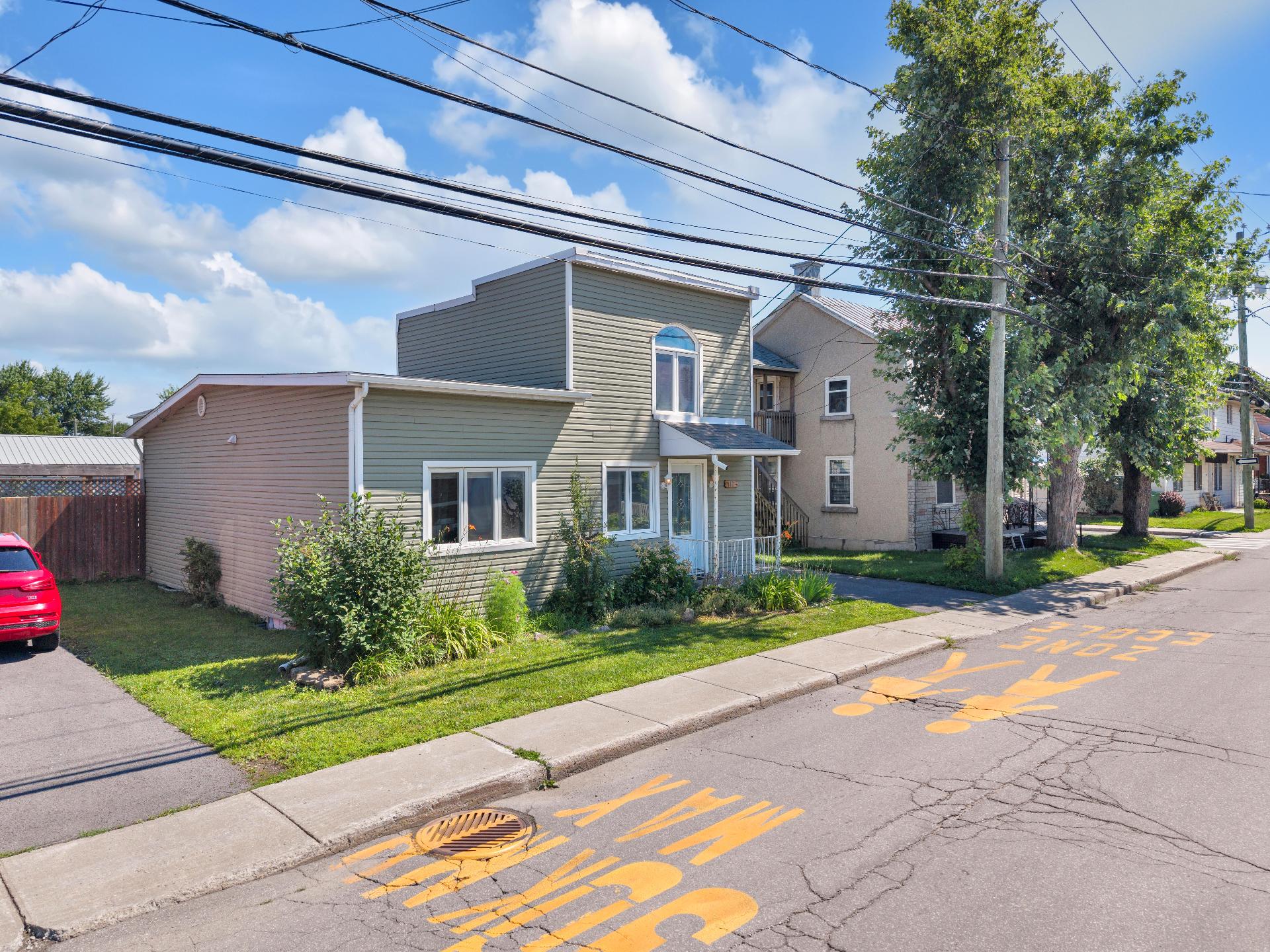 113, Rue St-André, Saint-Rémi