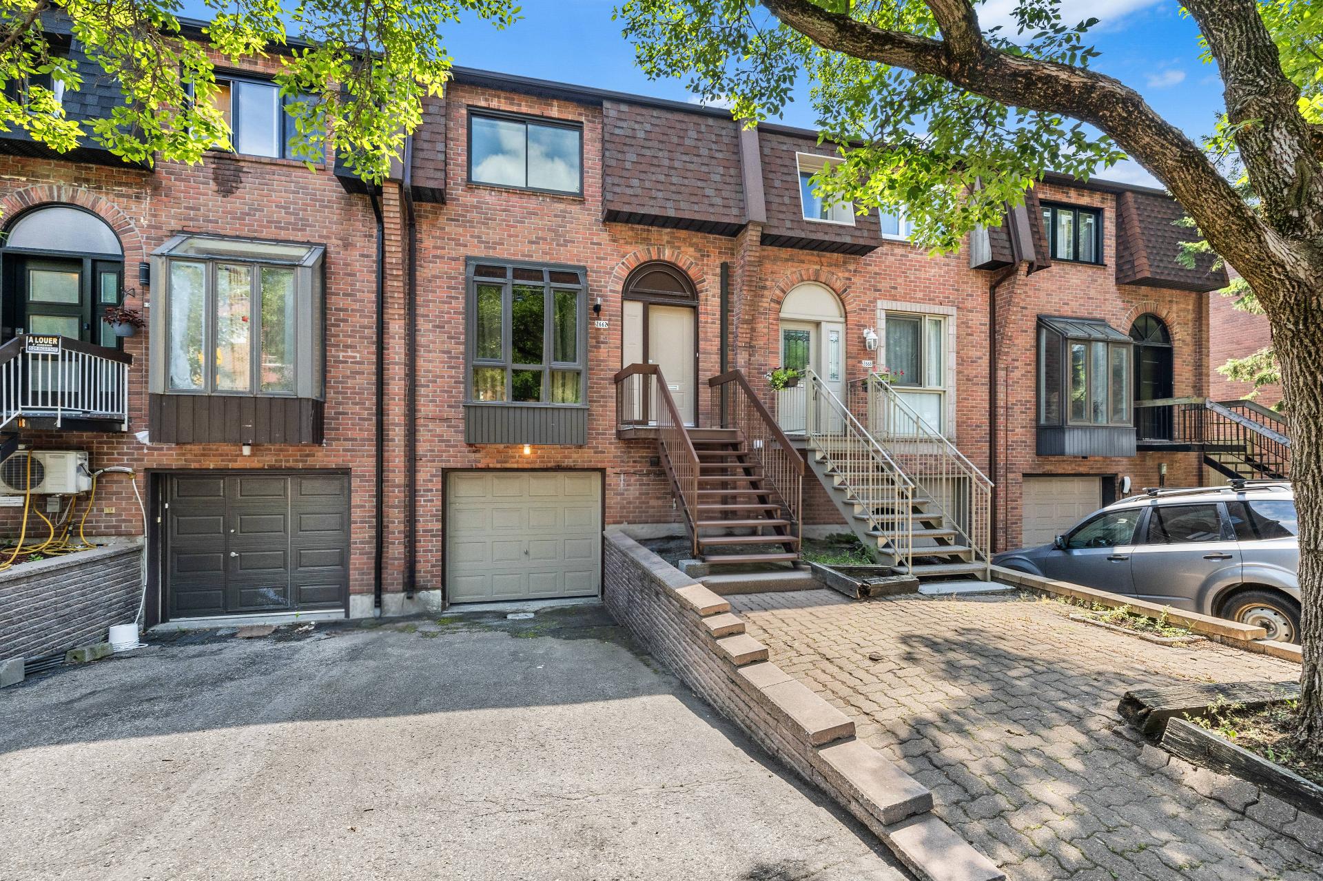 Frontage – 2662, Rue Workman