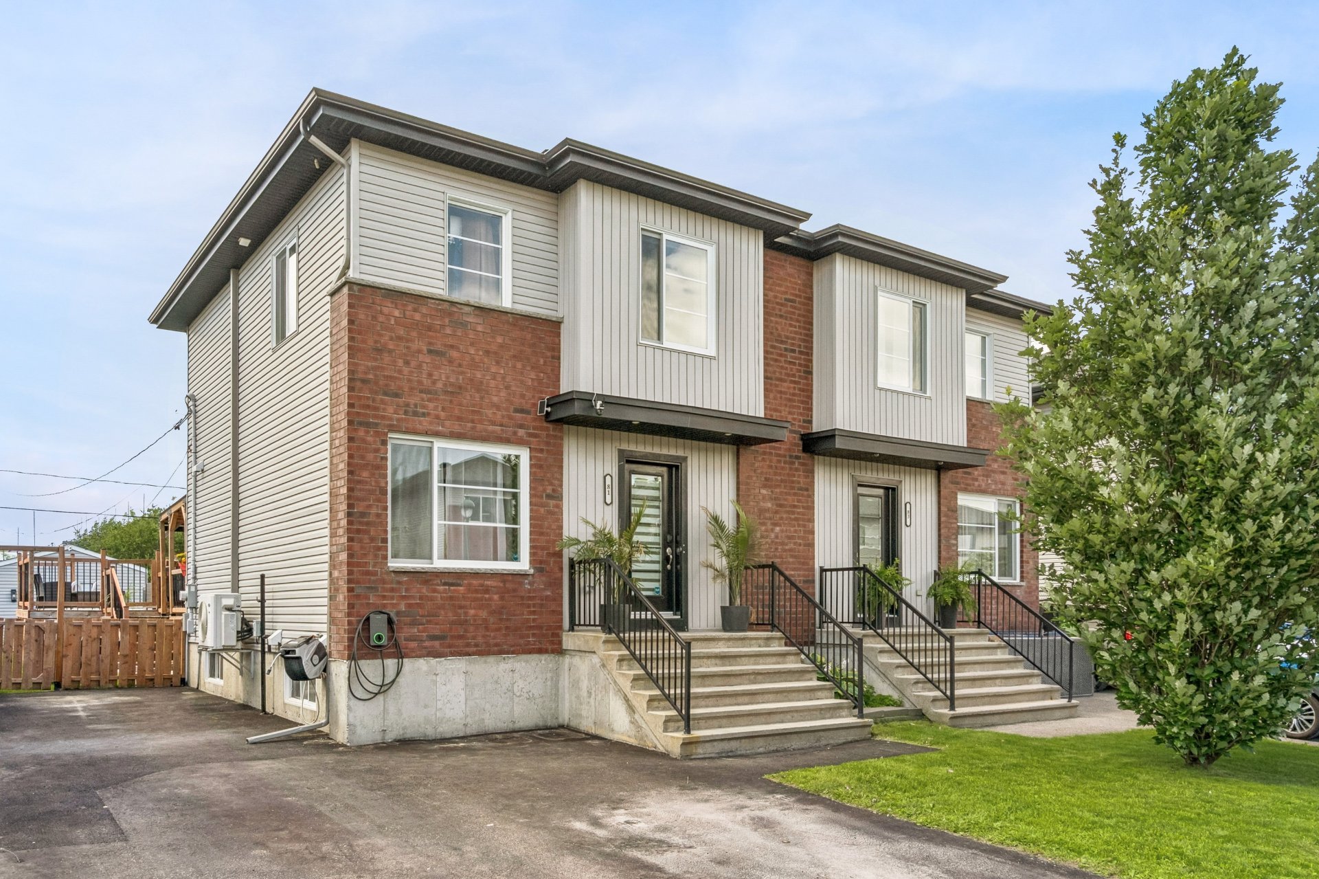 81 Rue Naomie, Saint-Rémi, QC, J0L2L0