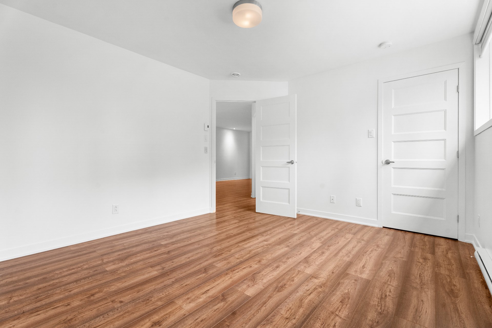 Primary bedroom – 9150, Rue Lennon, apt. 1