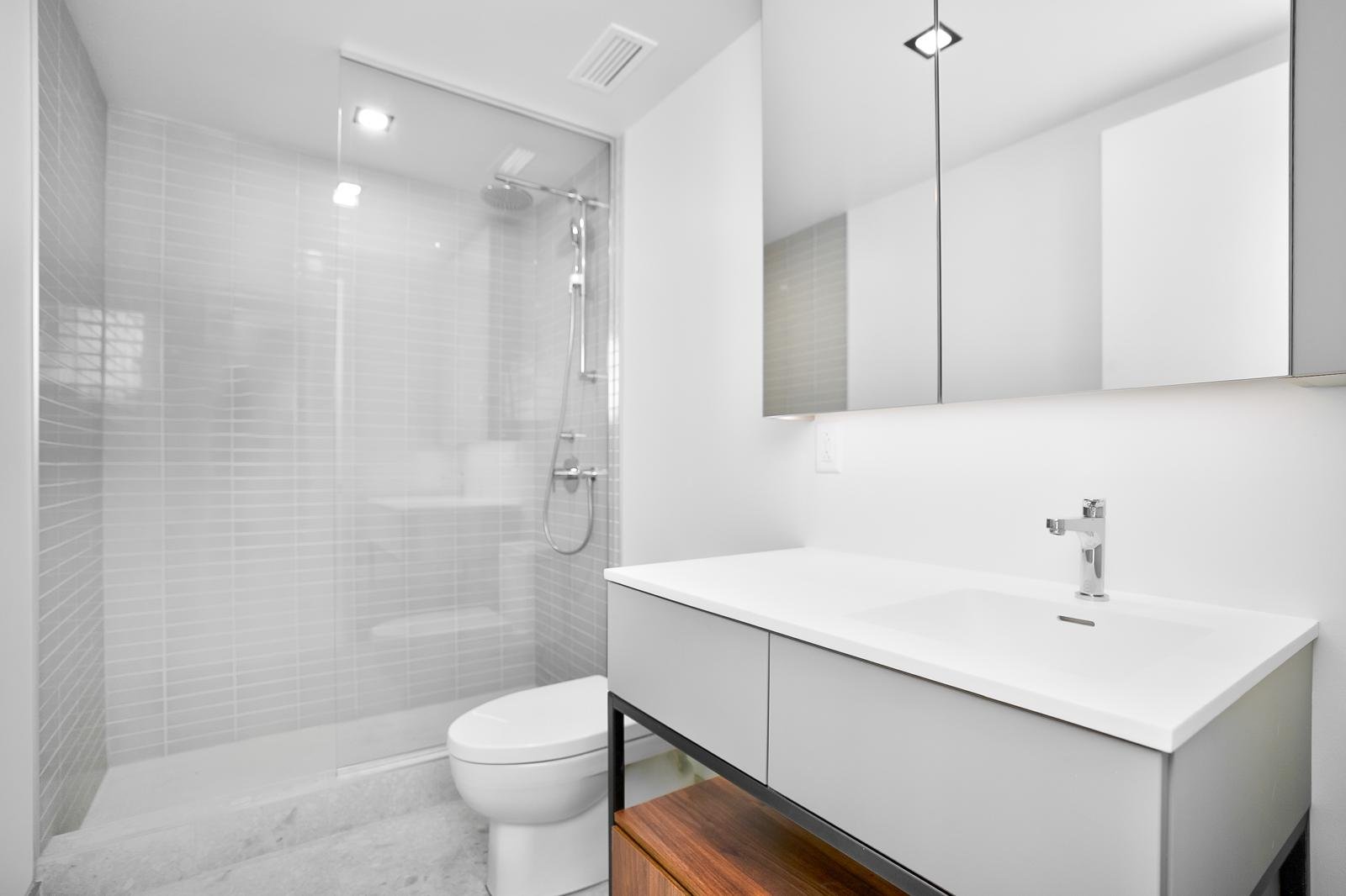 Condo — 21