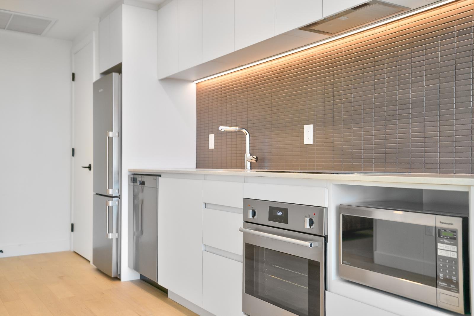 Condo — 7