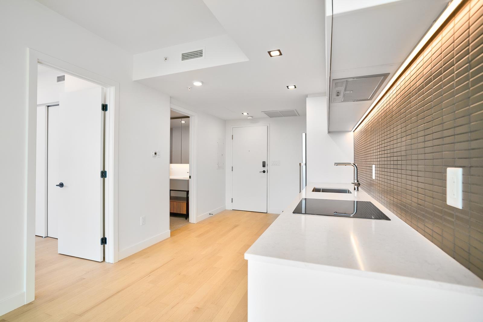 Condo — 6