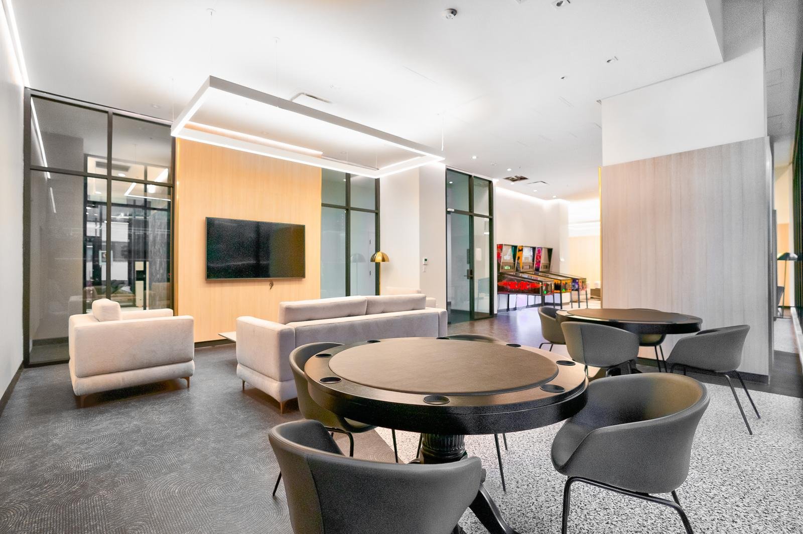 Condo — 25