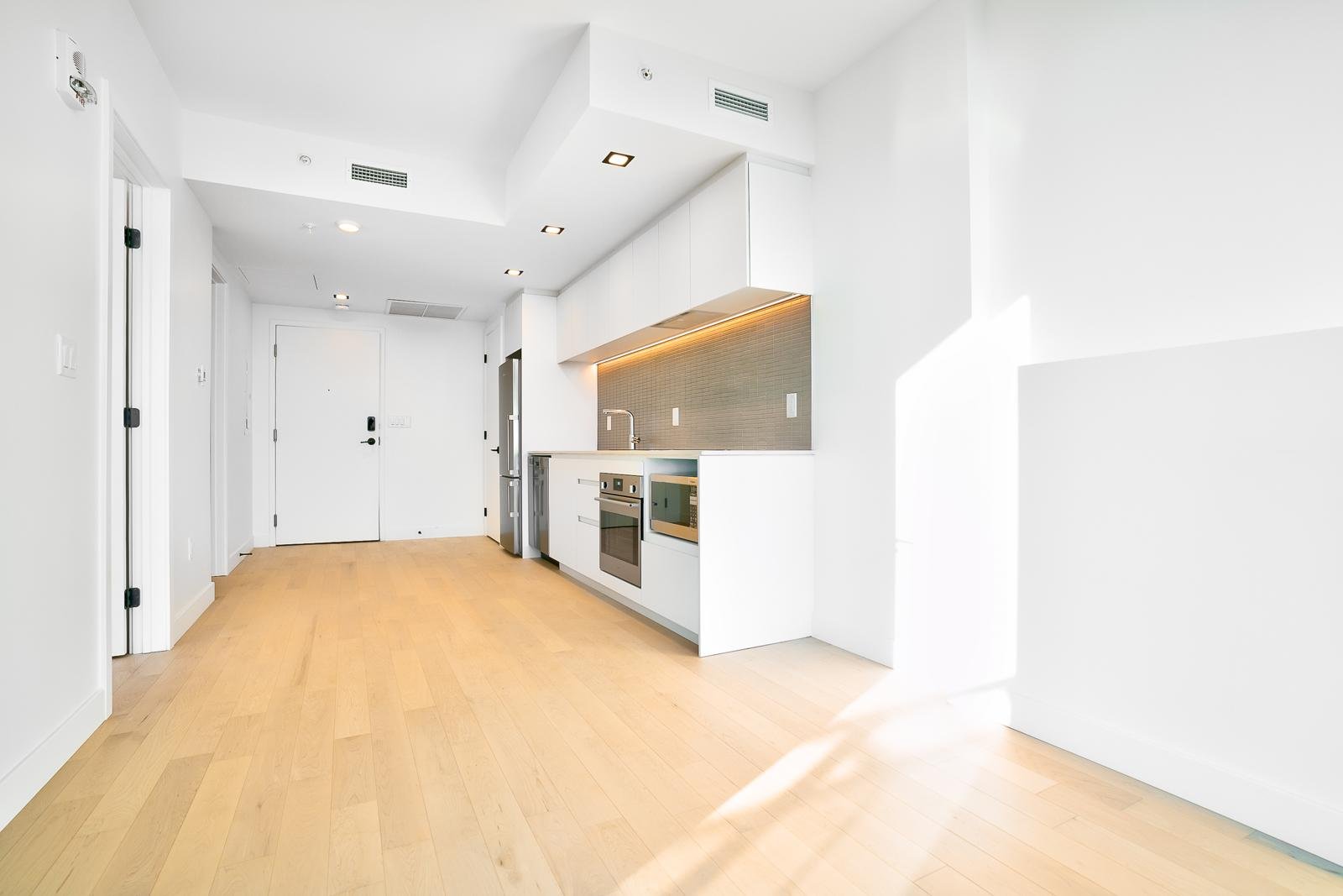 Condo — 13