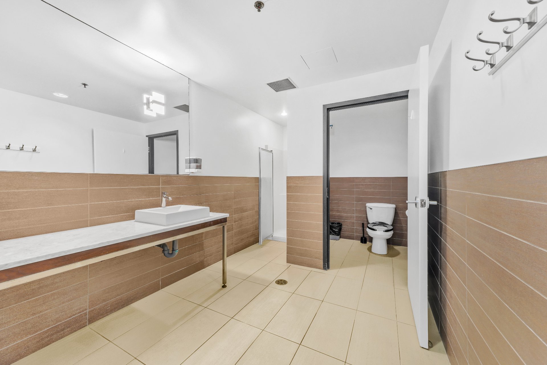 Salle d'exercice – 801, Rue de la Commune E., app. 901