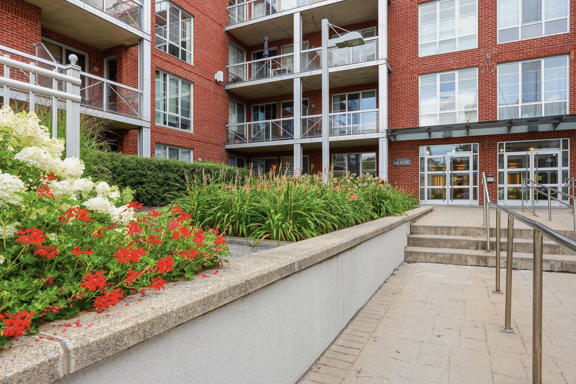 Exterior entrance – 4150, Rue St-Ambroise, apt. 115