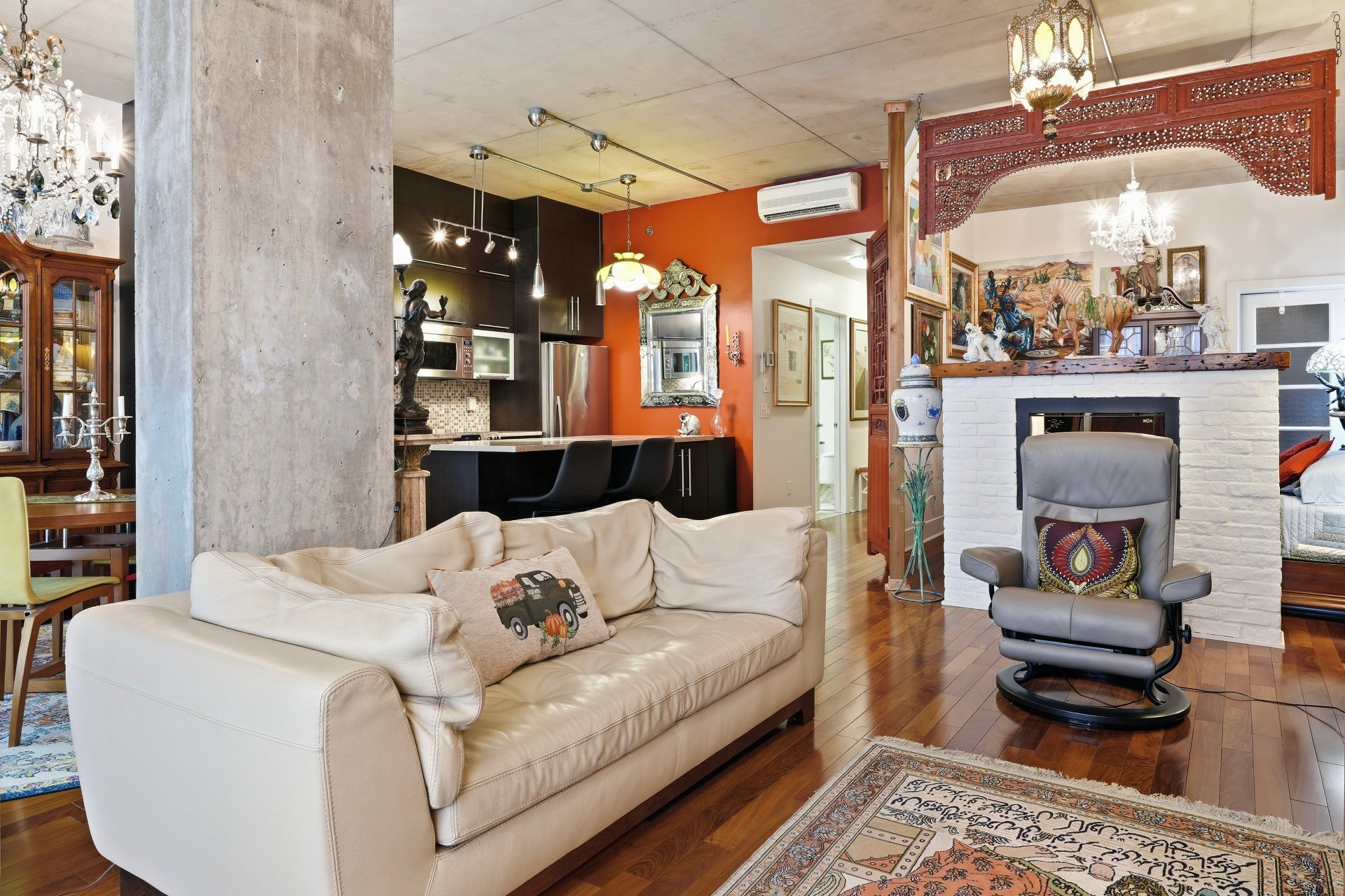 Living room – 4150, Rue St-Ambroise, apt. 115
