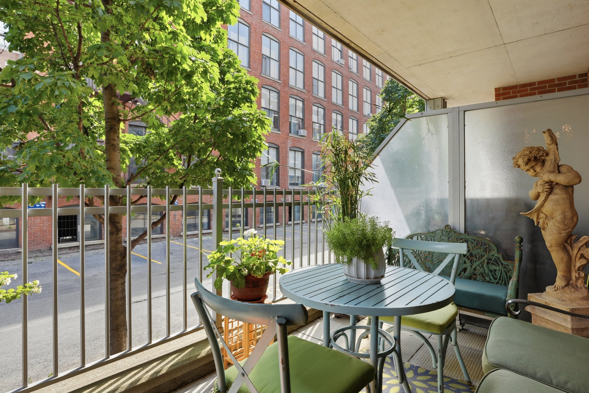 Balcony – 4150, Rue St-Ambroise, apt. 115