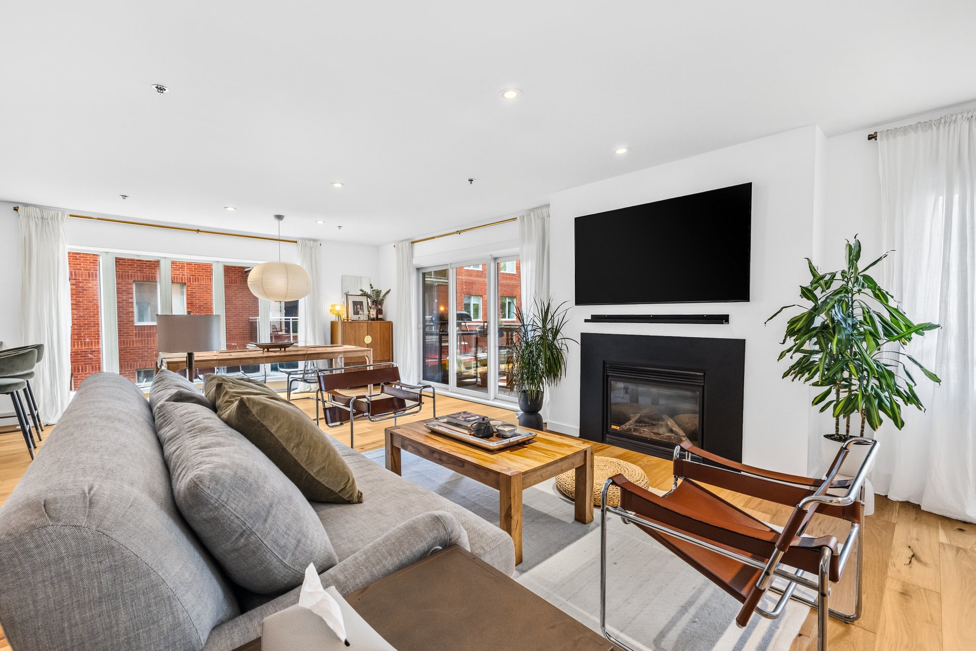 Overall view – 1315, Rue Notre-Dame O., apt. 209